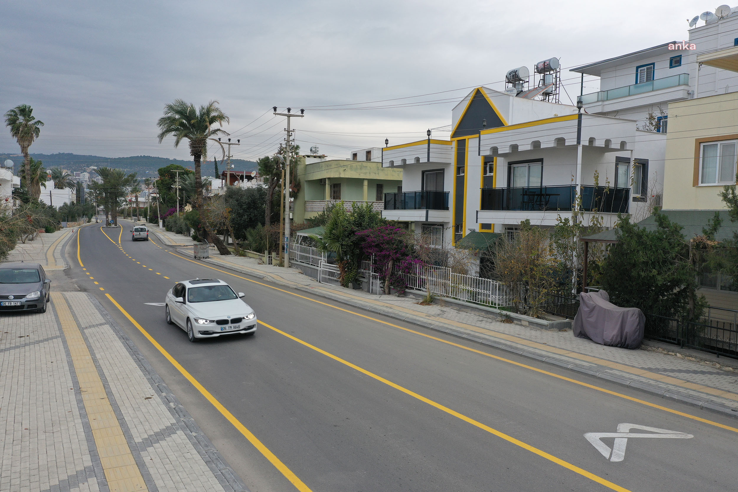 MERSİN BÜYÜKŞEHİR’DEN TAŞUCU MAHALLESİ'NİN  7 AYRI NOKTASINDA YOL ÇALIŞMASI