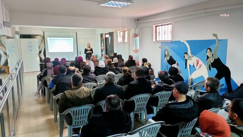 VELİLERDEN ODUNPAZARI BELEDİYE BAŞKANI KURT’A TEŞEKKÜR