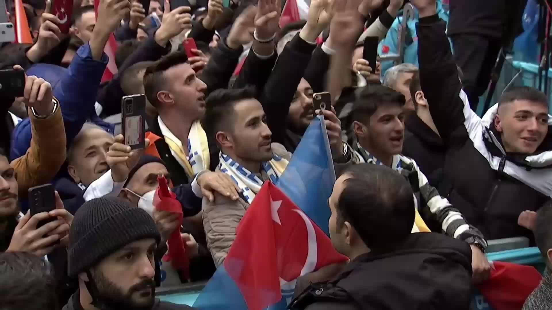 ERDOĞAN: HER KİM, OSMANLI DEVLETİ’Nİ KÖTÜLÜYOR, AŞAĞILIYORSA BİLİN Kİ YA MANKURTTUR YA DA KUYRUK ACISI VARDIR