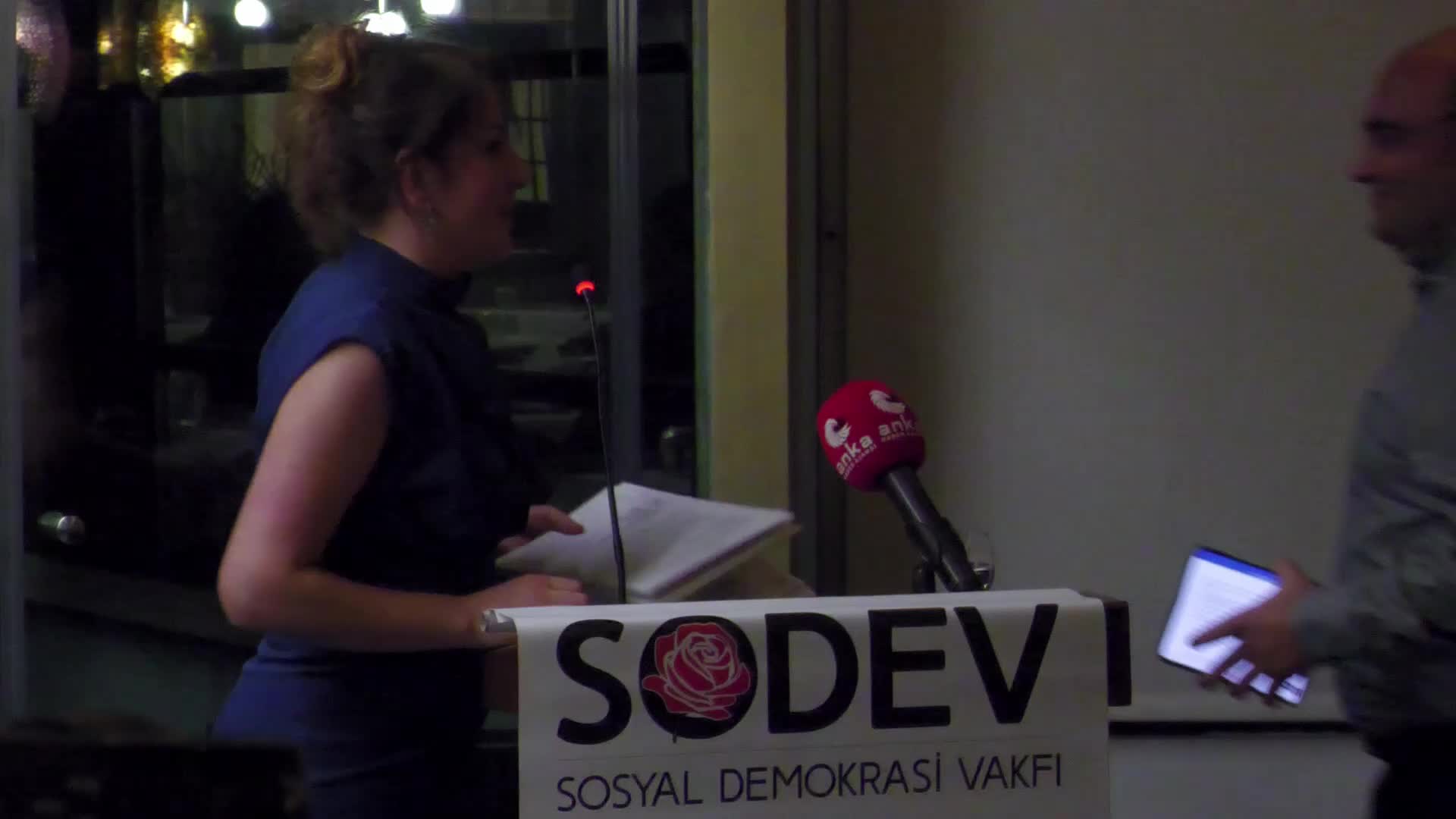 SODEV’İN '2022 İNSAN HAKLARI ÖDÜLÜ' GEZİ TUTUKLULARINA VERİLDİ... AYŞE BUĞRA: “ADALETİN VARLIĞI, BİRLİKTE YAŞAMANIN ÖN KOŞULUDUR”