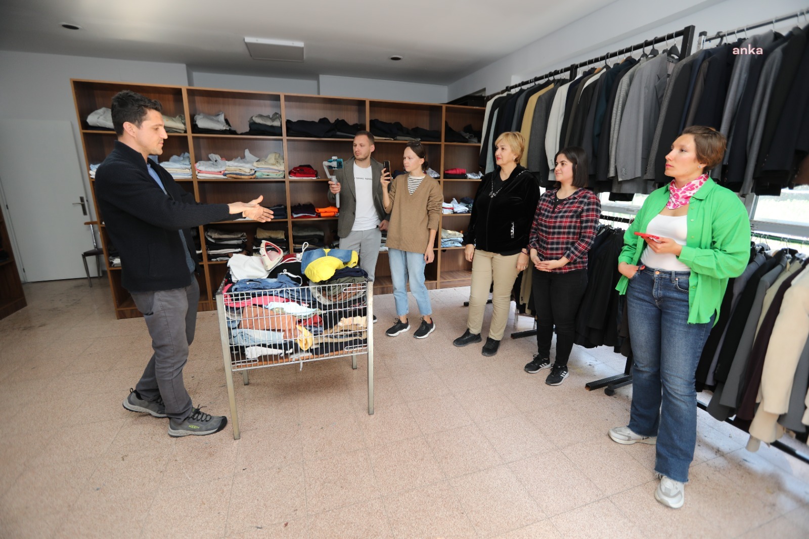 MERSİN’DE YAŞAYAN RUSLAR, MEZİTLİ DAYANIŞMA EVİNİ GEZDİ