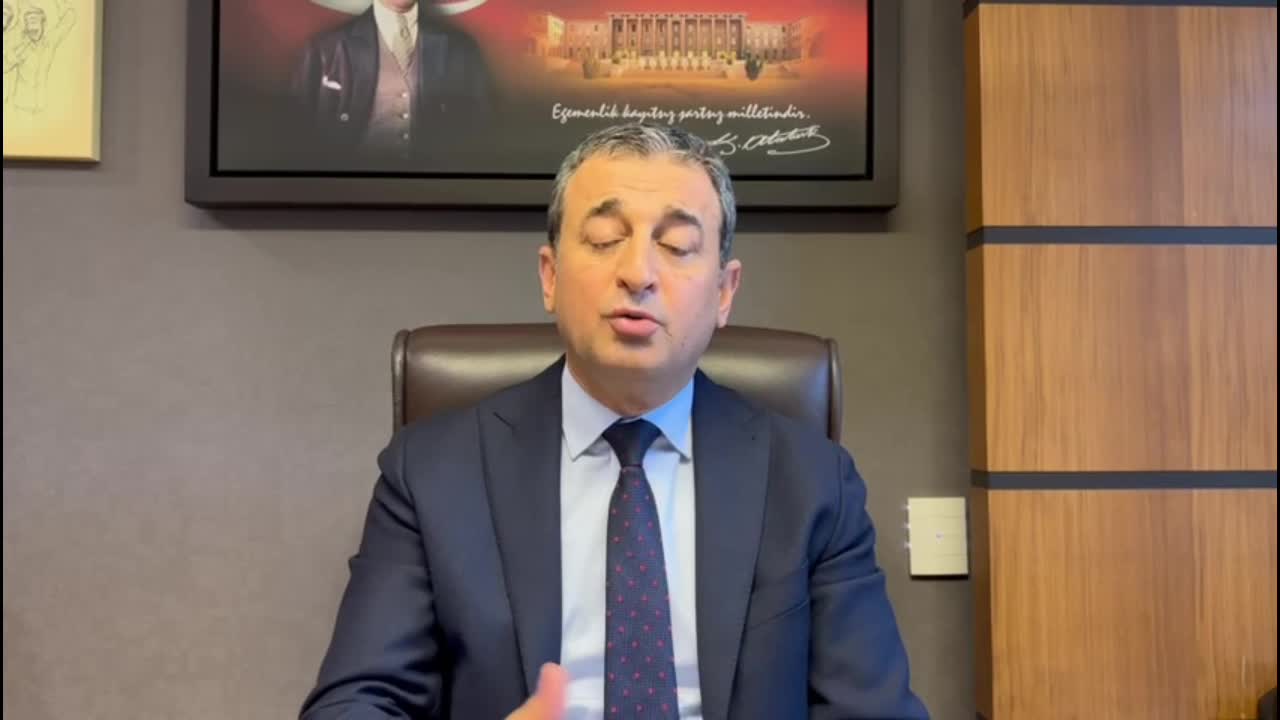 "ANTİDEPRESAN KULLANIMI YÜZDE 66 ORANINDA ARTTI, GÜVENSİZLİK İNSANLARI İLAÇ KULLANIMINA İTİYOR"