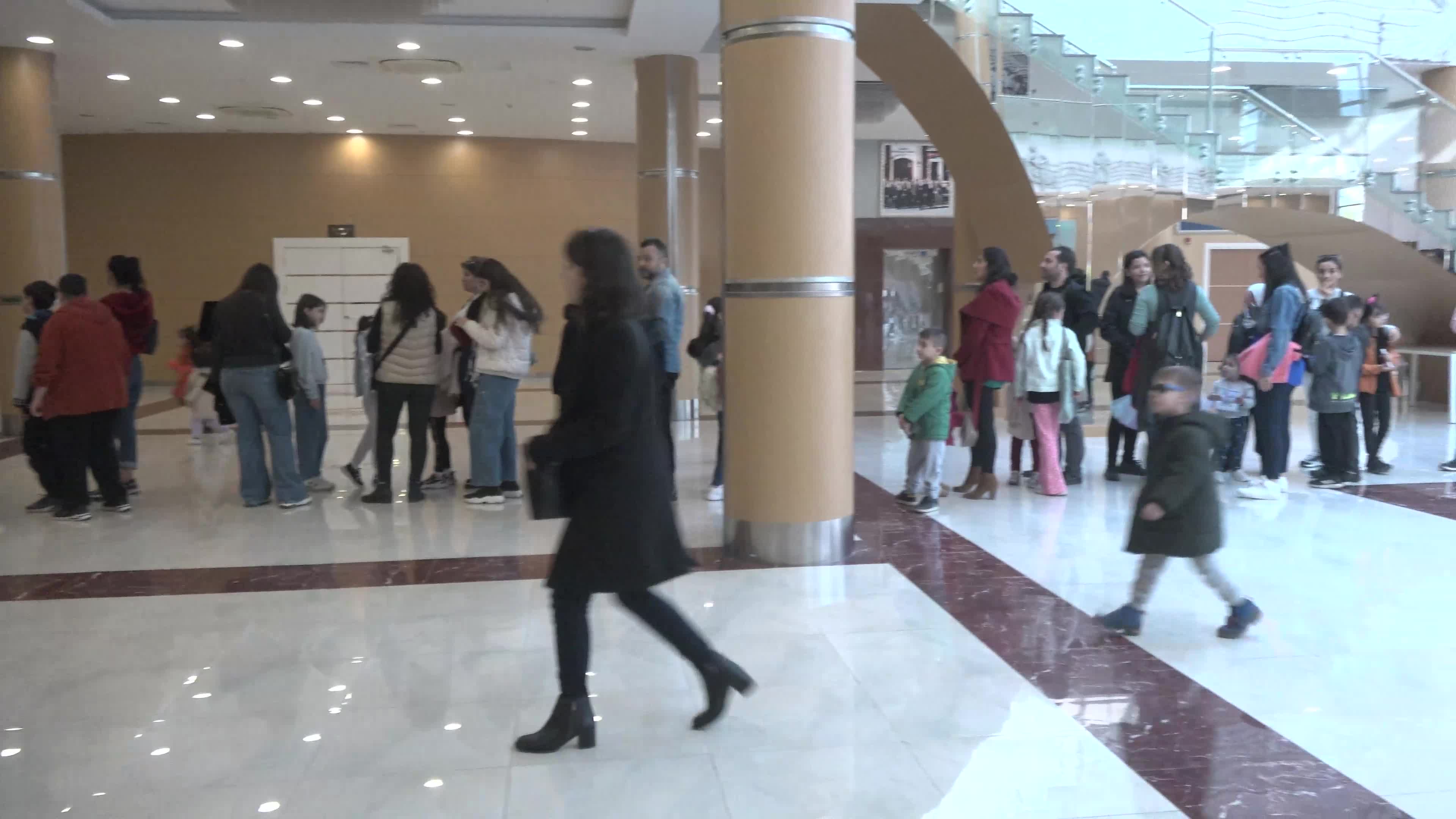 ‘1. YENİŞEHİR ÇOCUK OYUNLARI FESTİVALİ’ BAŞLADI