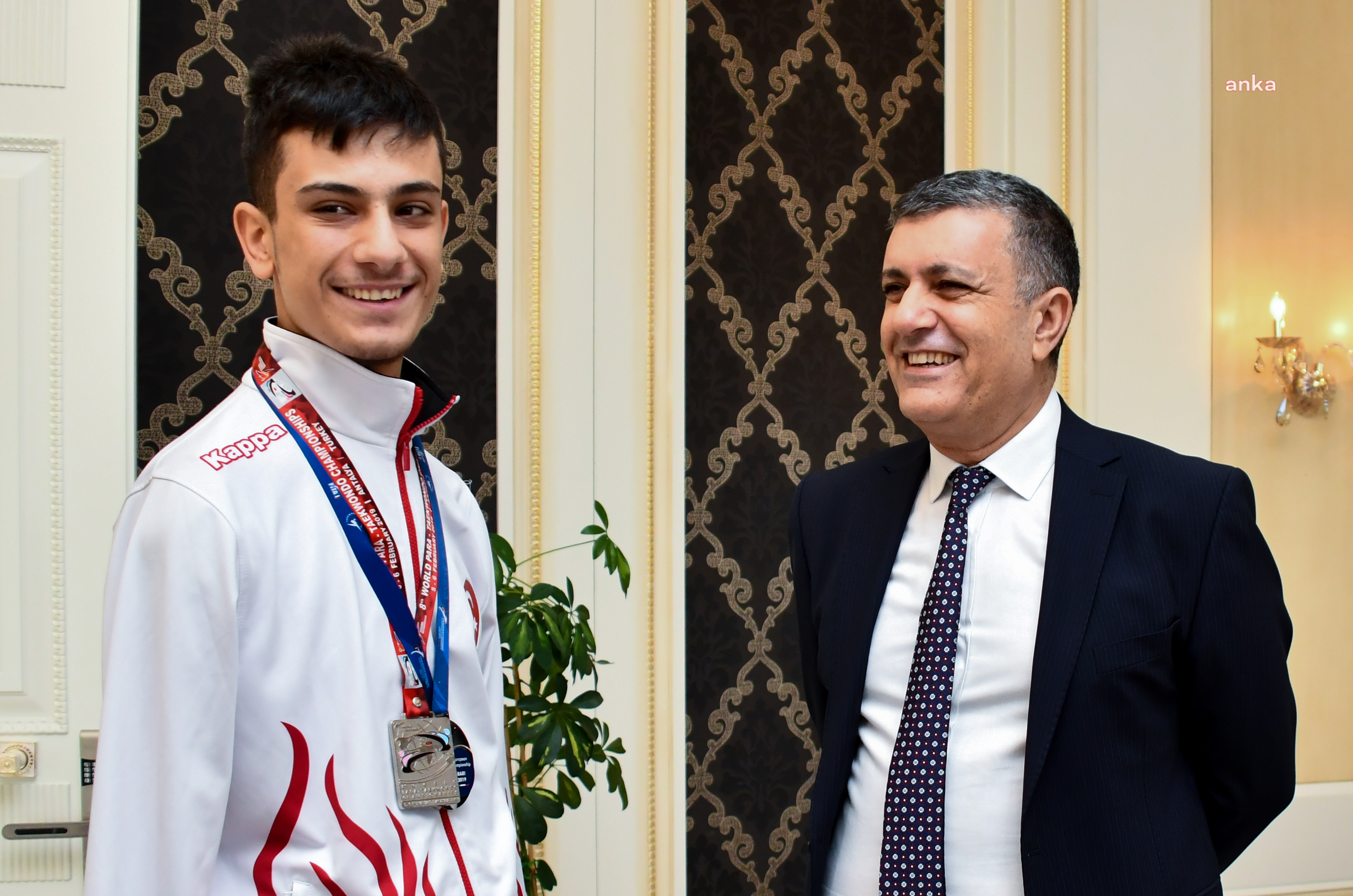 ESENYURTLU TEKVANDOCU YUSUF YÜNAÇTI TÜRKİYE ŞAMPİYONU OLDU