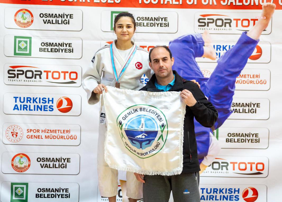 GEMLİK BELEDİYESPOR'DAN ÖNEMLİ BAŞARI