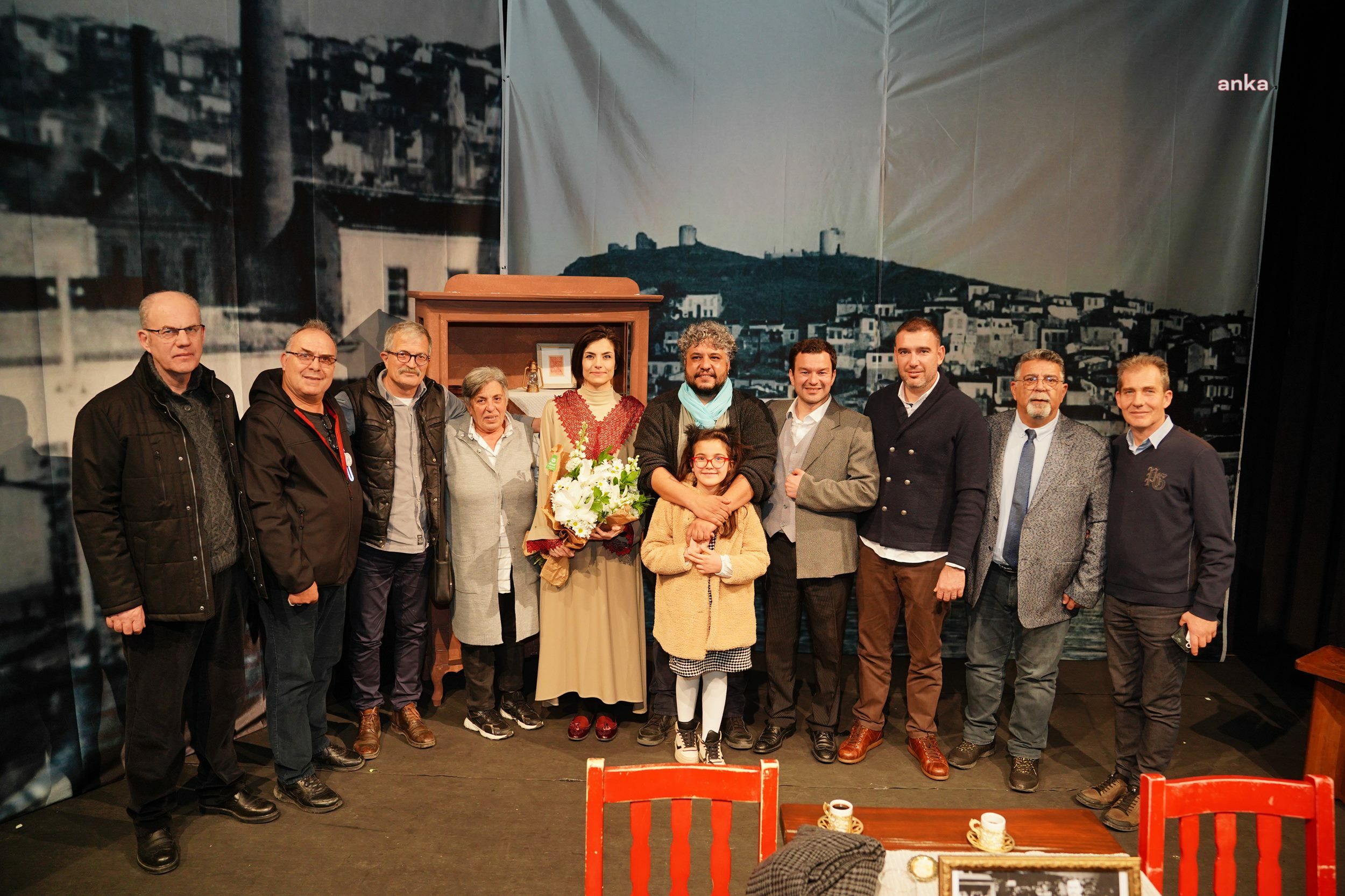 AYVALIK BELEDİYE TİYATROSU’NDAN MÜBADELENİN 100. YILINA ÖZEL OYUN