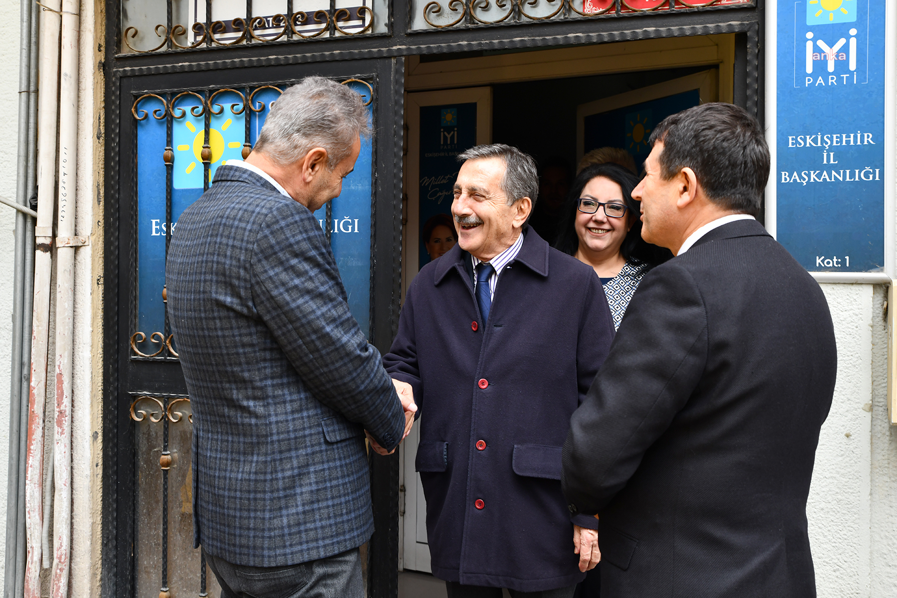 AHMET ATAÇ’TAN İYİ PARTİ ESKİŞEHİR İL YÖNETİMİNE ZİYARET