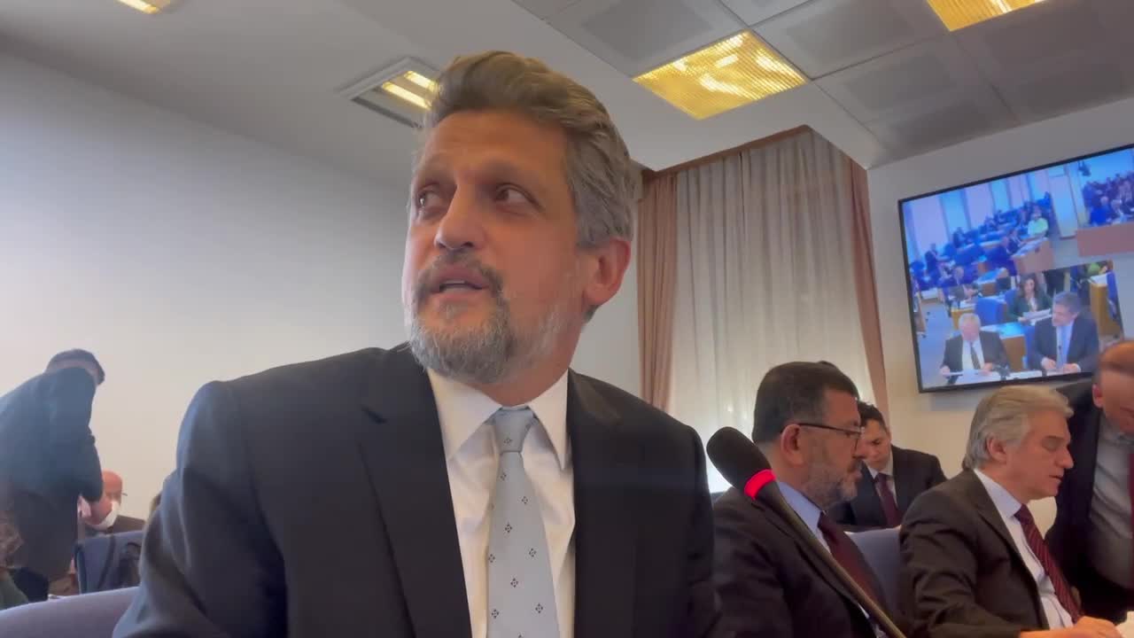 GARO PAYLAN “YENİDEN YAPILANDIRMA” TEKLİFİNİ ELEŞTİRDİ: “İNSANLARI VERGİ AHLAKSIZLIĞINA İTİYORSUNUZ”
