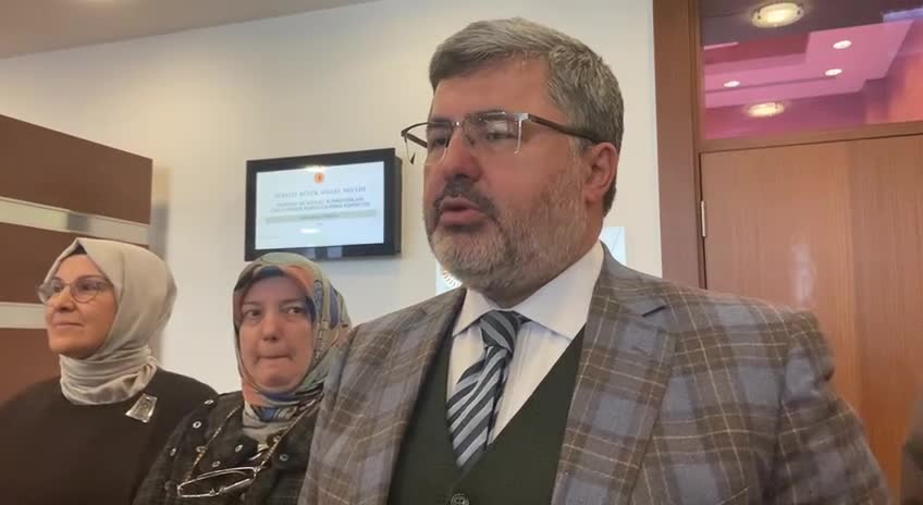 AKP VE MHP MİLLETVEKİLLERİ, 10 DAKİKA SÜREN HAZIRLIK KOMİSYONU TOPLANTISINDA; CHP’Lİ BAŞARIR VE İYİ PARTİLİ TÜRKKAN’IN DOKUNULMAZLIĞININ KALDIRILMASI YÖNÜNDE GÖRÜŞ BİLDİRDİ