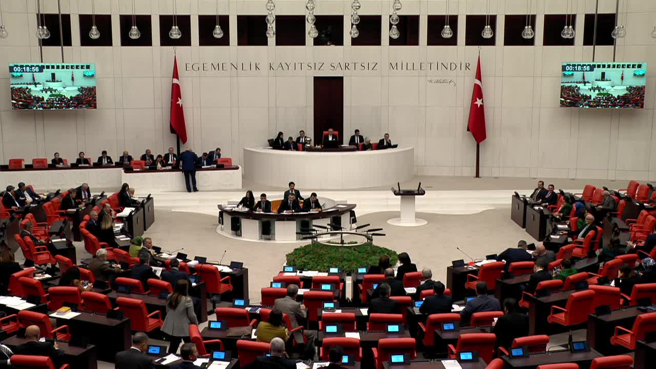 ABDURRAHMAN TUTDERE: DAĞITIM ŞİRKETLERİNİN HUKUKSUZ İŞLERİ NEDENİYLE MÜHÜRLENEN BİNLERCE AKARYAKIT İSTASYONU, TELAFİSİ İMKANSIZ ZARARLARLA KARŞI KARŞIYA