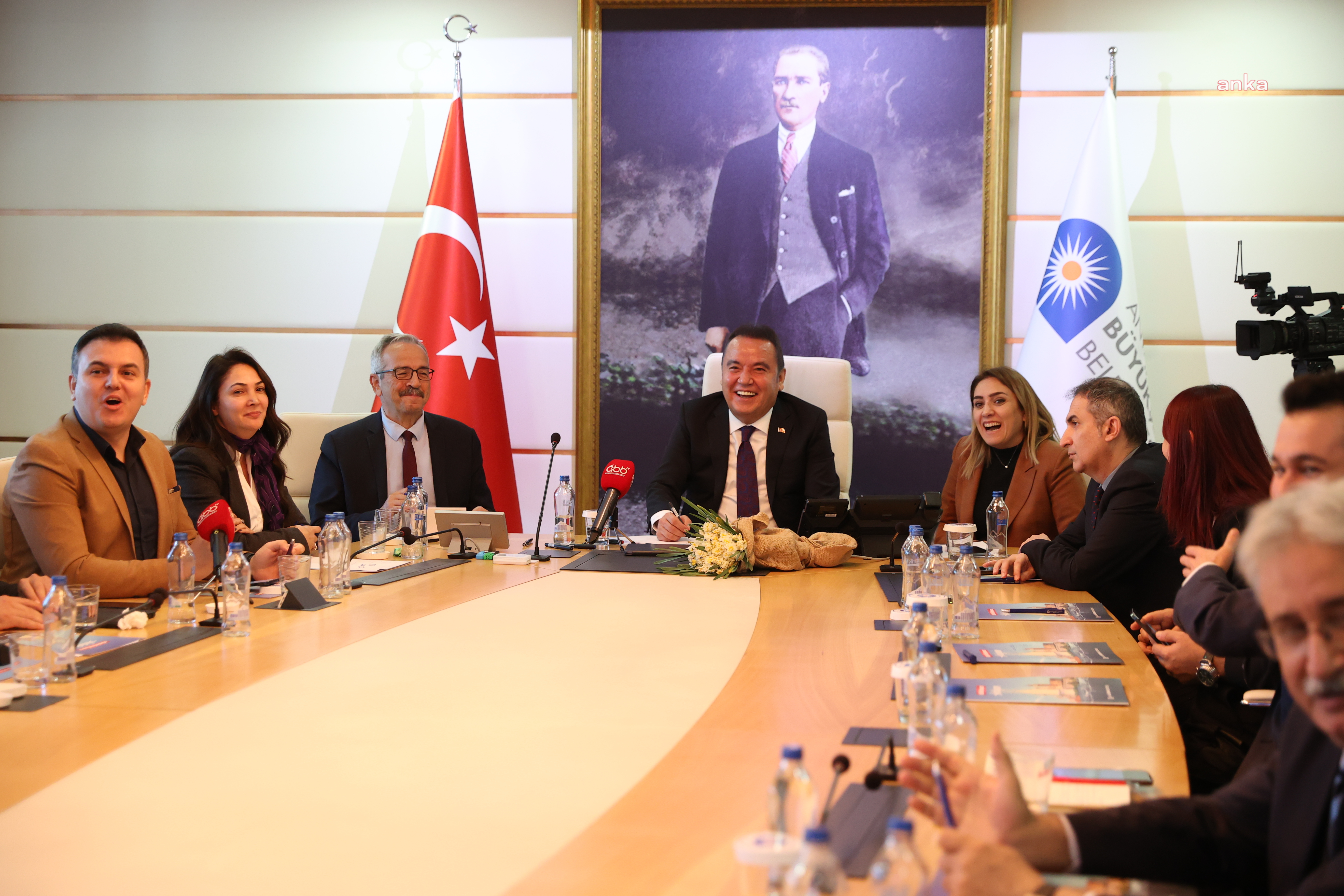 MUHİTTİN BÖCEK, ANTALYA MESLEK ODALARI BAŞKANLARIYLA BULUŞTU