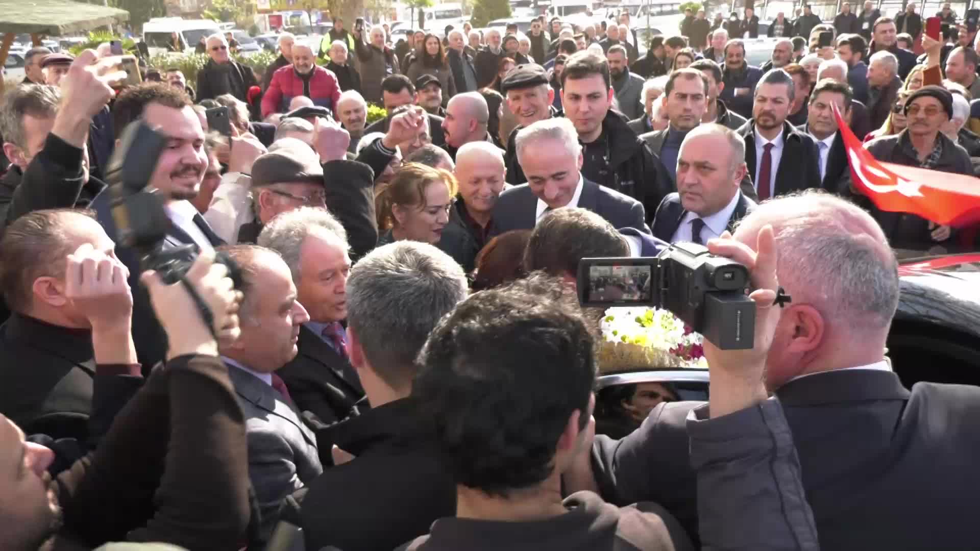 EKREM İMAMOĞLU, GİRESUN’DA: TÜRKİYE'NİN HER YERİNDE BELEDİYELERİMİZ İLE İŞ BİRLİĞİ YAPMAK BİZİM İÇİN KIYMETLİ"