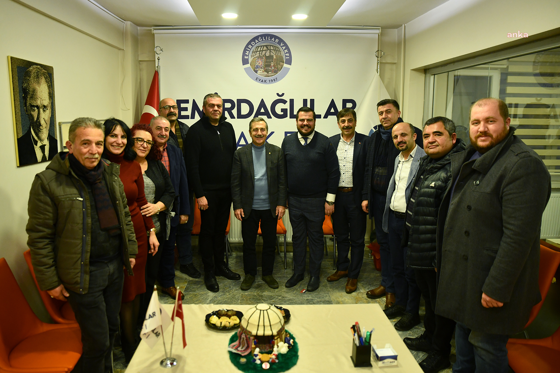 TEPEBAŞI BELEDİYE BAŞKANI ATAÇ’TAN EMİRDAĞLILAR VAKFI’NA ZİYARET