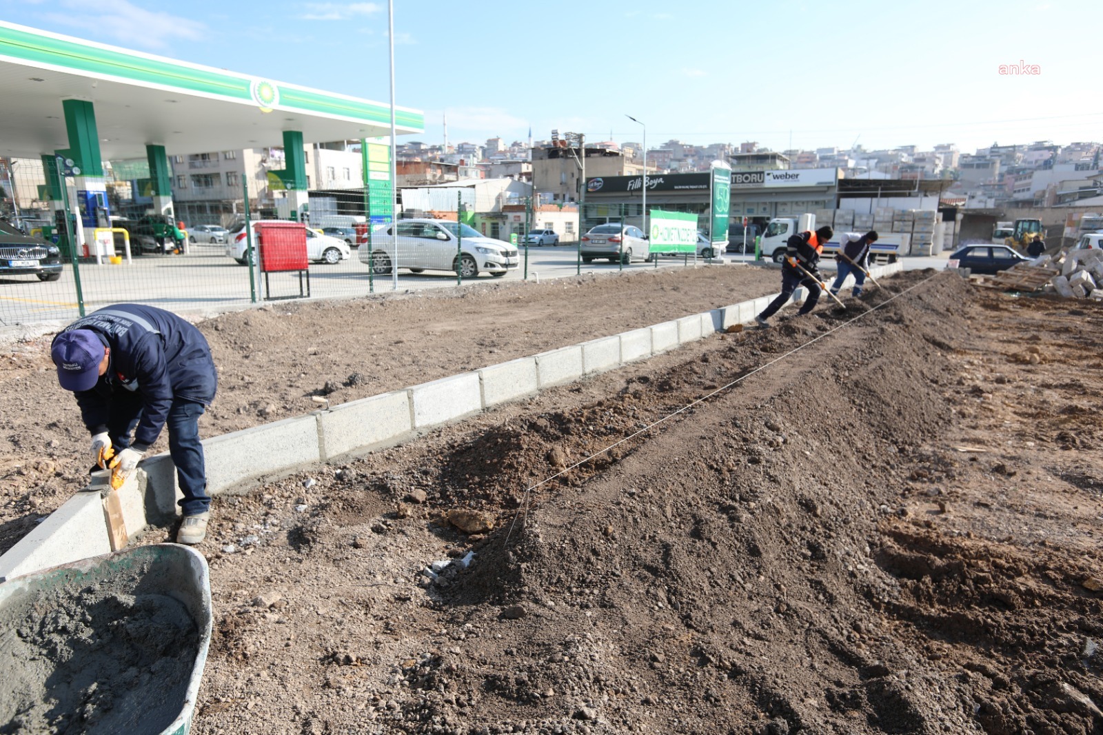 BAYRAKLI’NIN 17’NCİ PARKI İÇİN YAMANLAR MAHALLESİ’NDE ÇALIŞMALAR BAŞLADI