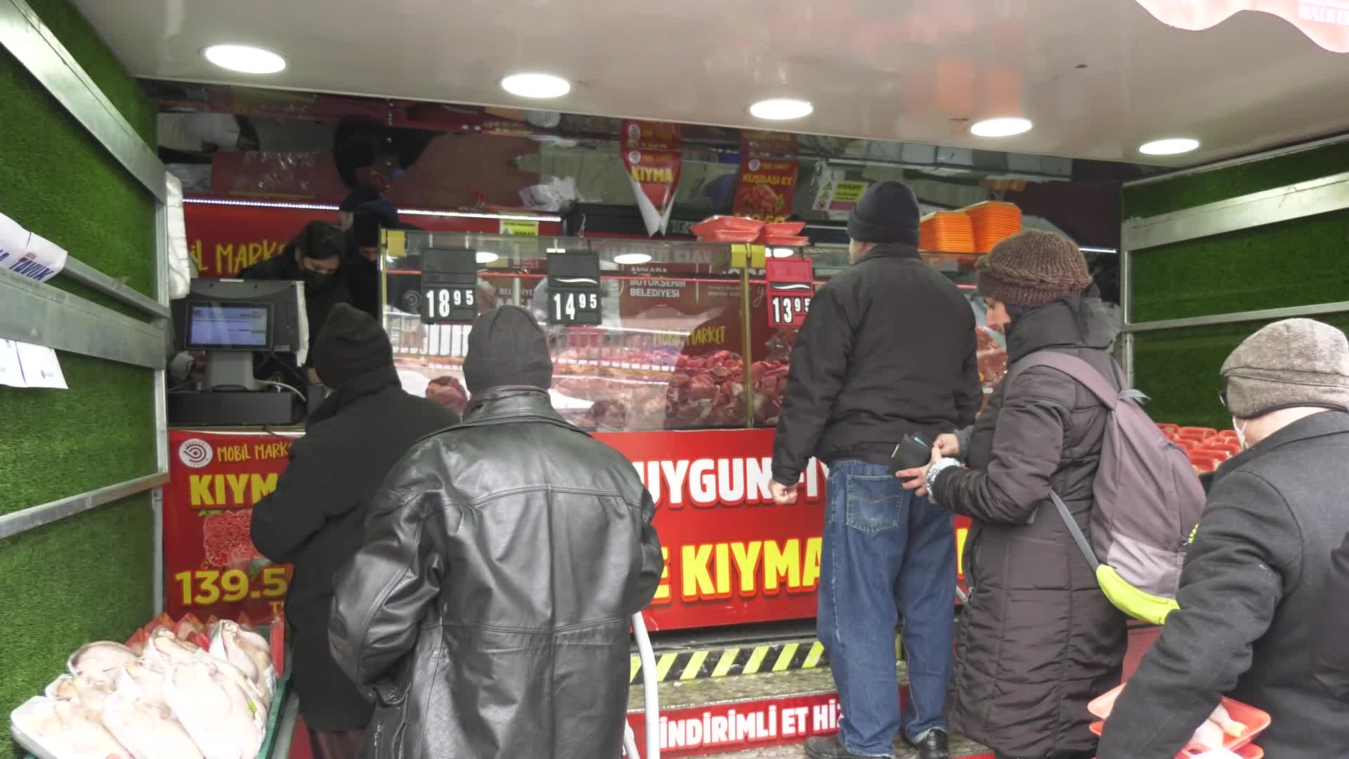 BAŞKENT MOBİL MARKET’TE UYGUN FİYATLI ET SATIŞI, BU HAFTA ALTINDAĞ VE MAMAK’TA