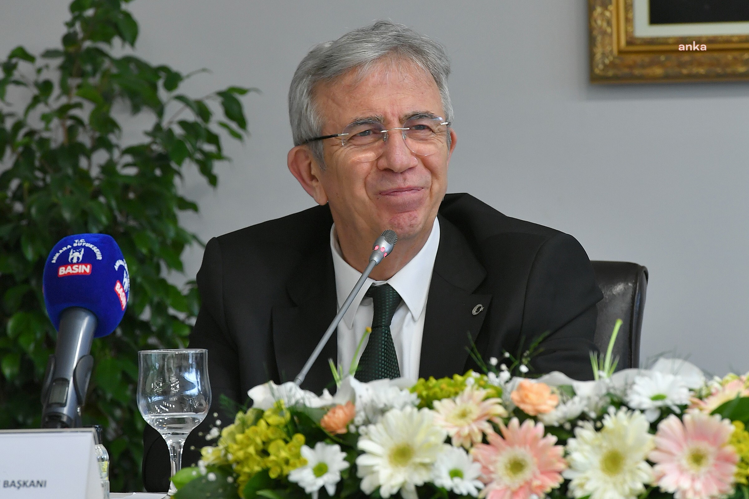 MANSUR YAVAŞ, 14 BİN İLKOKUL ÇOCUĞUNA KANTİN DESTEĞİ VERİLECEĞİNİ DUYURDU: “ANKARA'DA HİÇBİR ÇOCUK KARNI AÇ EĞİTİM ALMAYACAK, BİZ VARIZ”