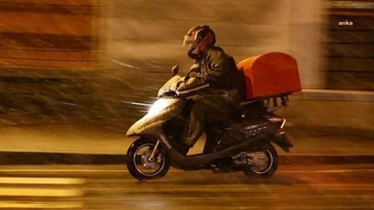 İSTANBUL VALİSİ YERLİKAYA: SAAT 18.00’DEN İTİBAREN ELEKTRİKLİ SCOOTER VE MOTOSİKLETLERİN TRAFİĞE ÇIKIŞINA İZİN VERİLMEYECEK