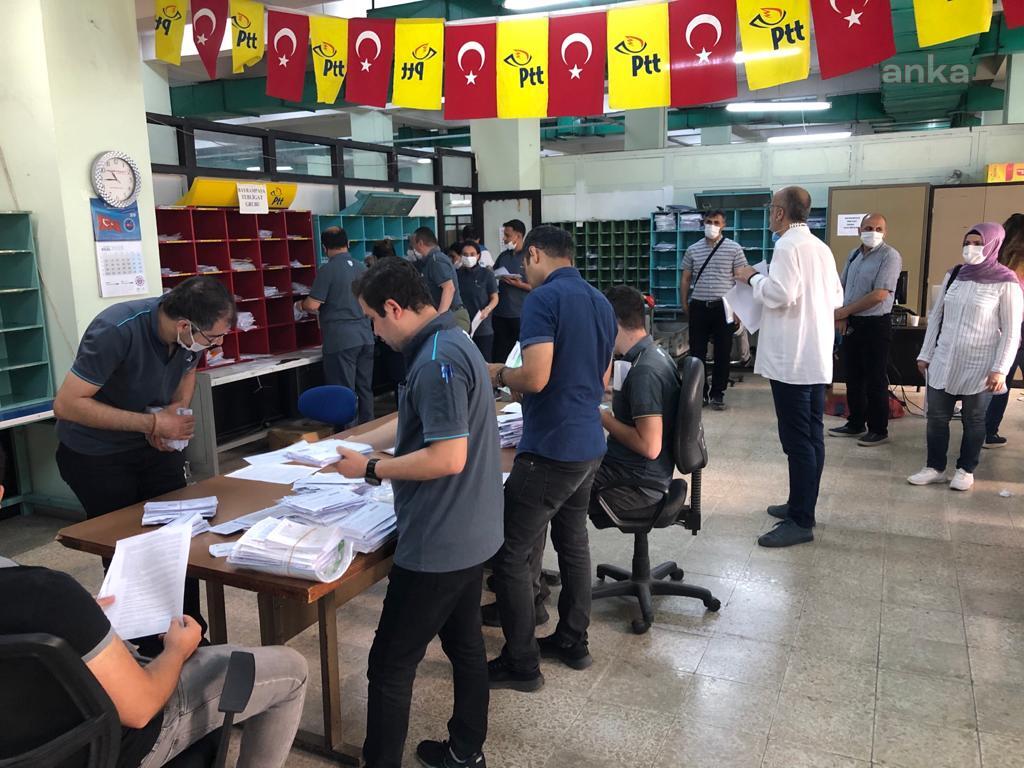 ANKARA’DA KORONAVİRÜSE YAKALANAN 9 PTT EMEKÇİSİ HASTANEDE YATIYOR