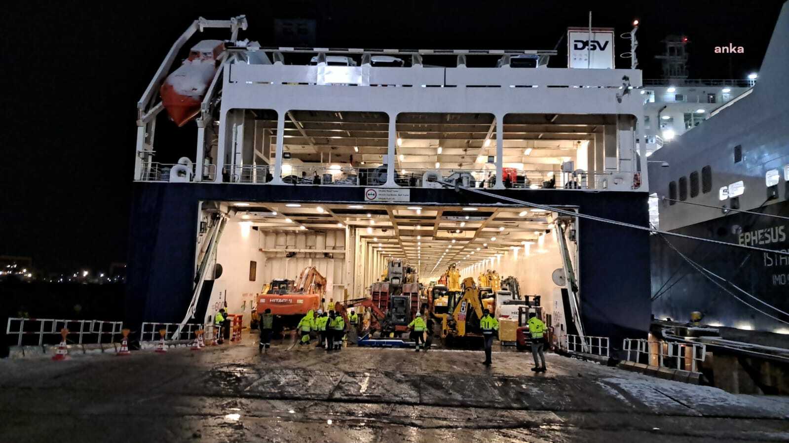 DENİZCİLİK GENEL MÜDÜRLÜĞÜ: YARDIM MALZEMESİ YÜKLENEN PERGAMON SEAWAYS GEMİSİ İSKENDERUN'A DOĞRU YOLA ÇIKTI