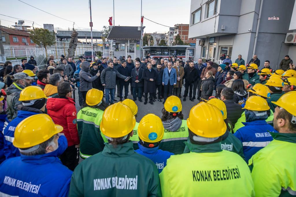 KONAK’TAN AFET BÖLGESİ HATAY’A ARAMA KURTARMA EKİPLERİ YOLA ÇIKTI