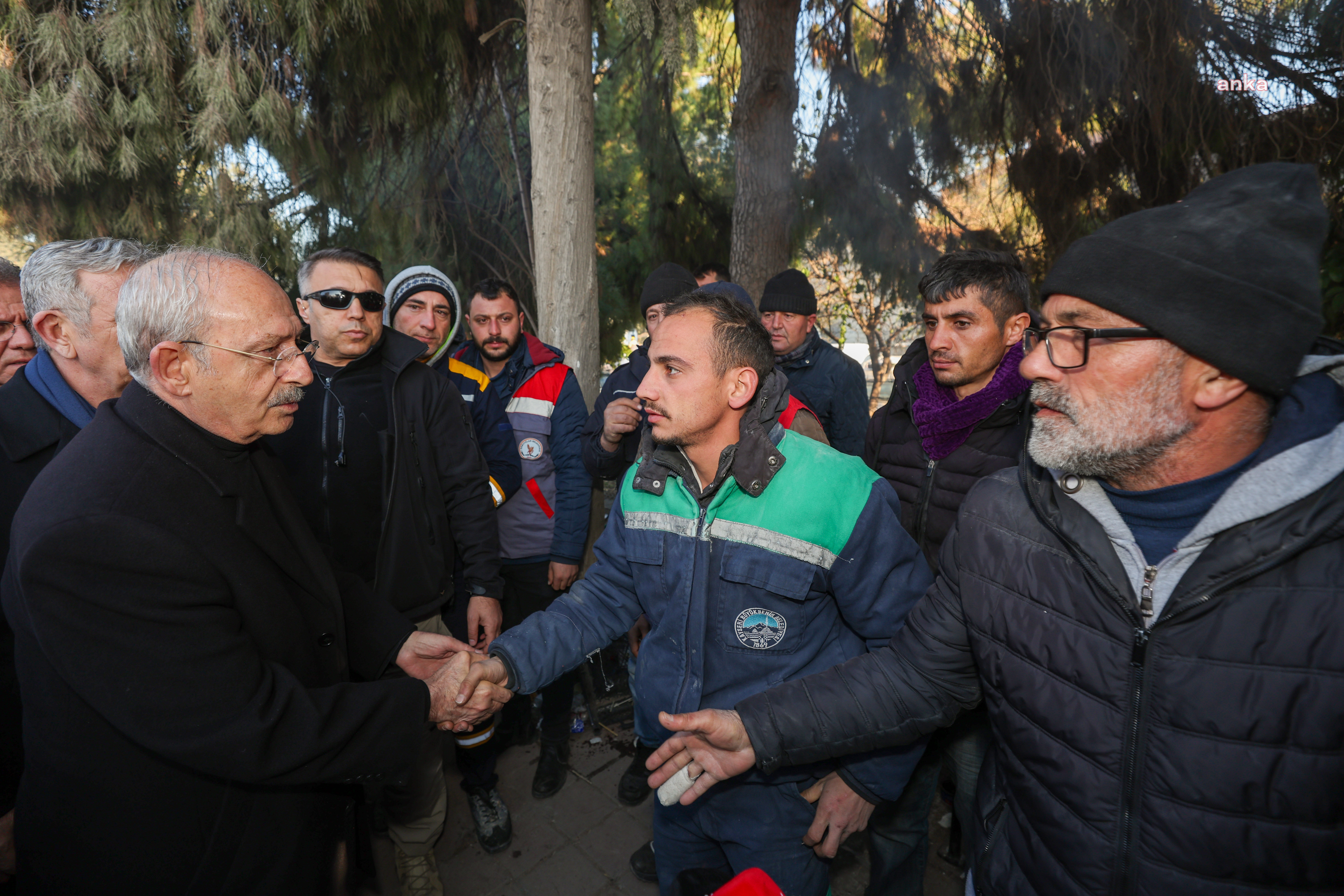 KILIÇDAROĞLU, HATAY'IN ARDINDAN DEPREMİN VURDUĞU OSMANİYE’YE GEÇTİ