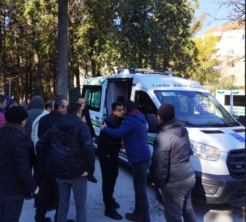 DEPREMDE YAŞAMINI YİTİREN GENÇ REHBER MÜZEYYEN GÖKÇEN’İN NAAŞI, KUŞADASI’NA GETİRİLİYOR