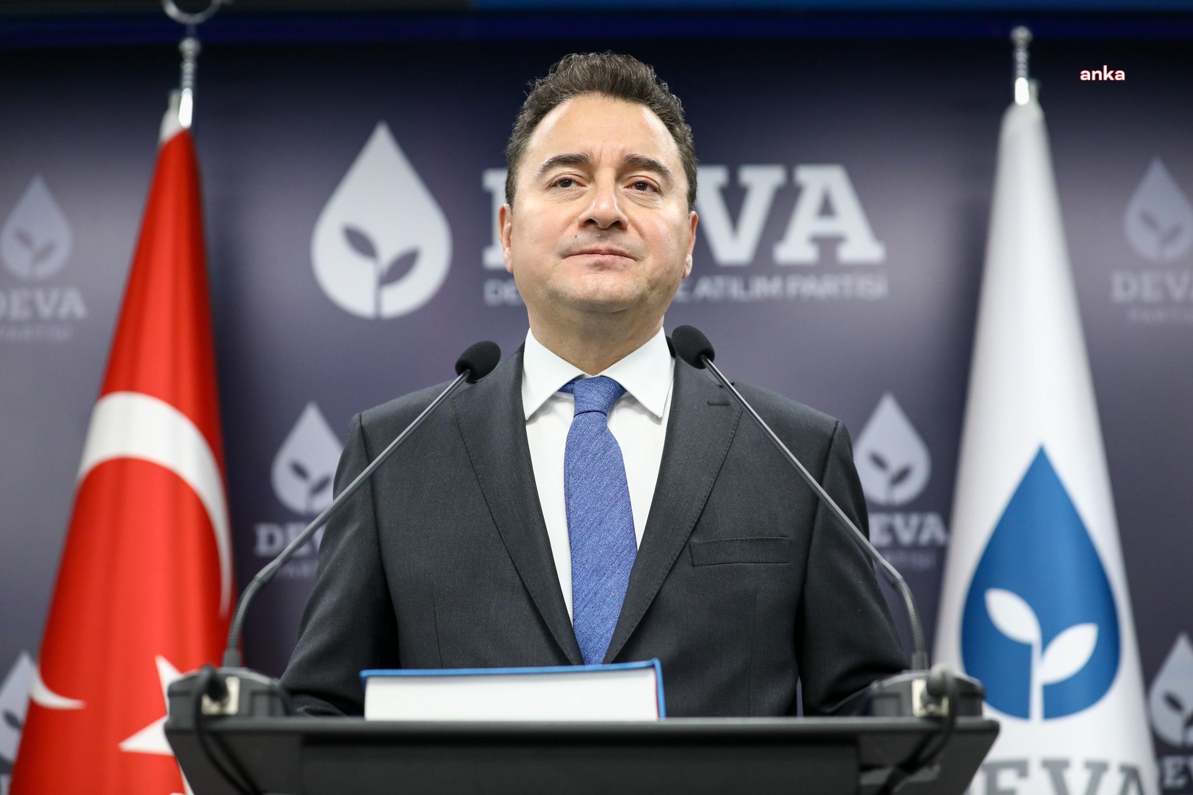 ALİ BABACAN:  “İLETİŞİMİN CAN KURTARDIĞI BİR GÜNDE TWİTTER ENGELLENİR Mİ? BU NASIL BİR İŞ BİLMEZLİK? NE YAPIYORSUNUZ SİZ?”