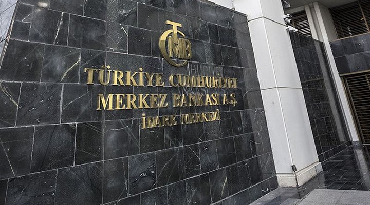 ENFLASYON TAHMİNİ YÜZDE 8,9'A YÜKSELDİ