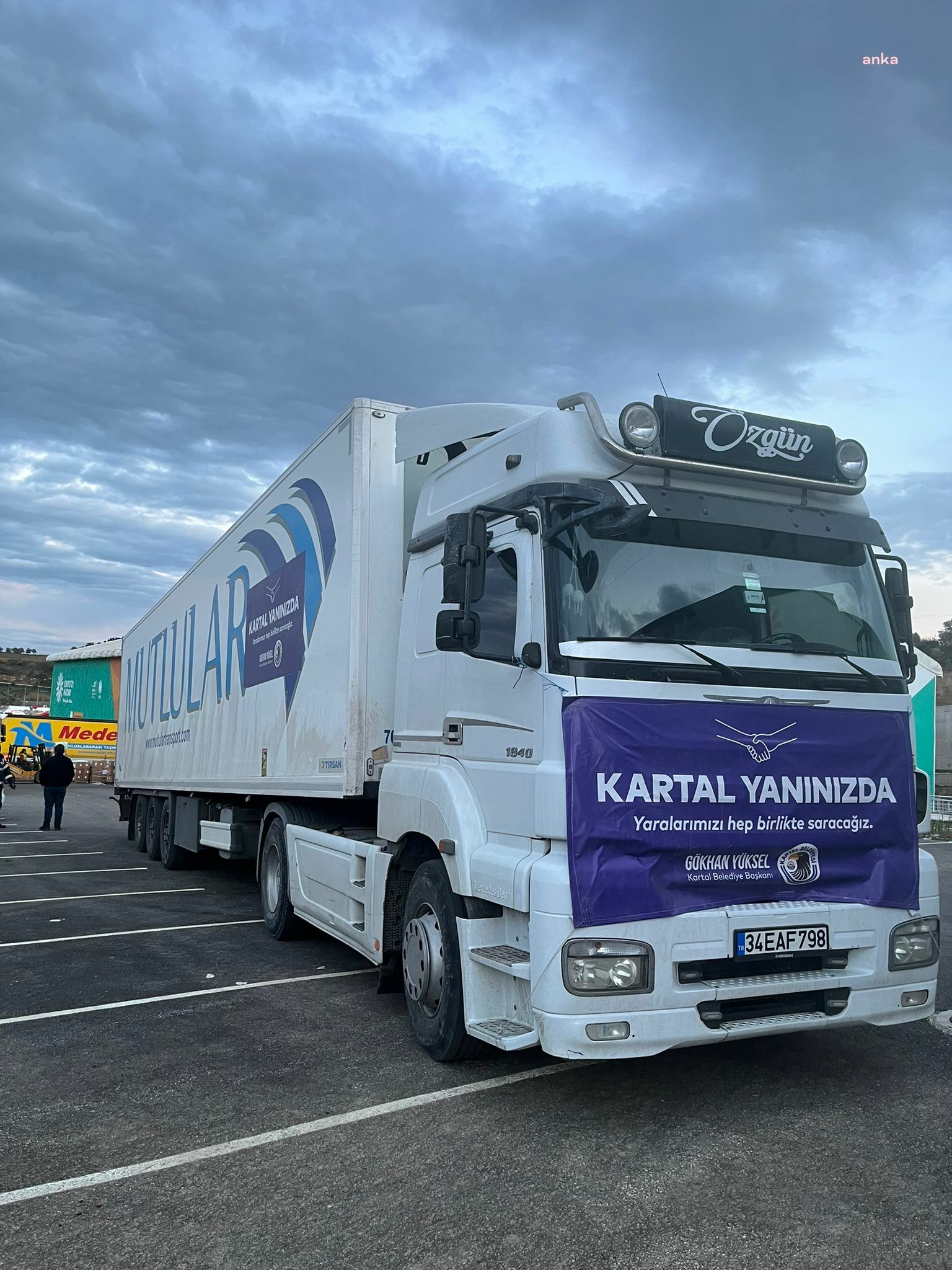 KARTAL BELEDİYESİ’NİN YARDIM TIR'LARI AFET BÖLGESİNE ULAŞTI