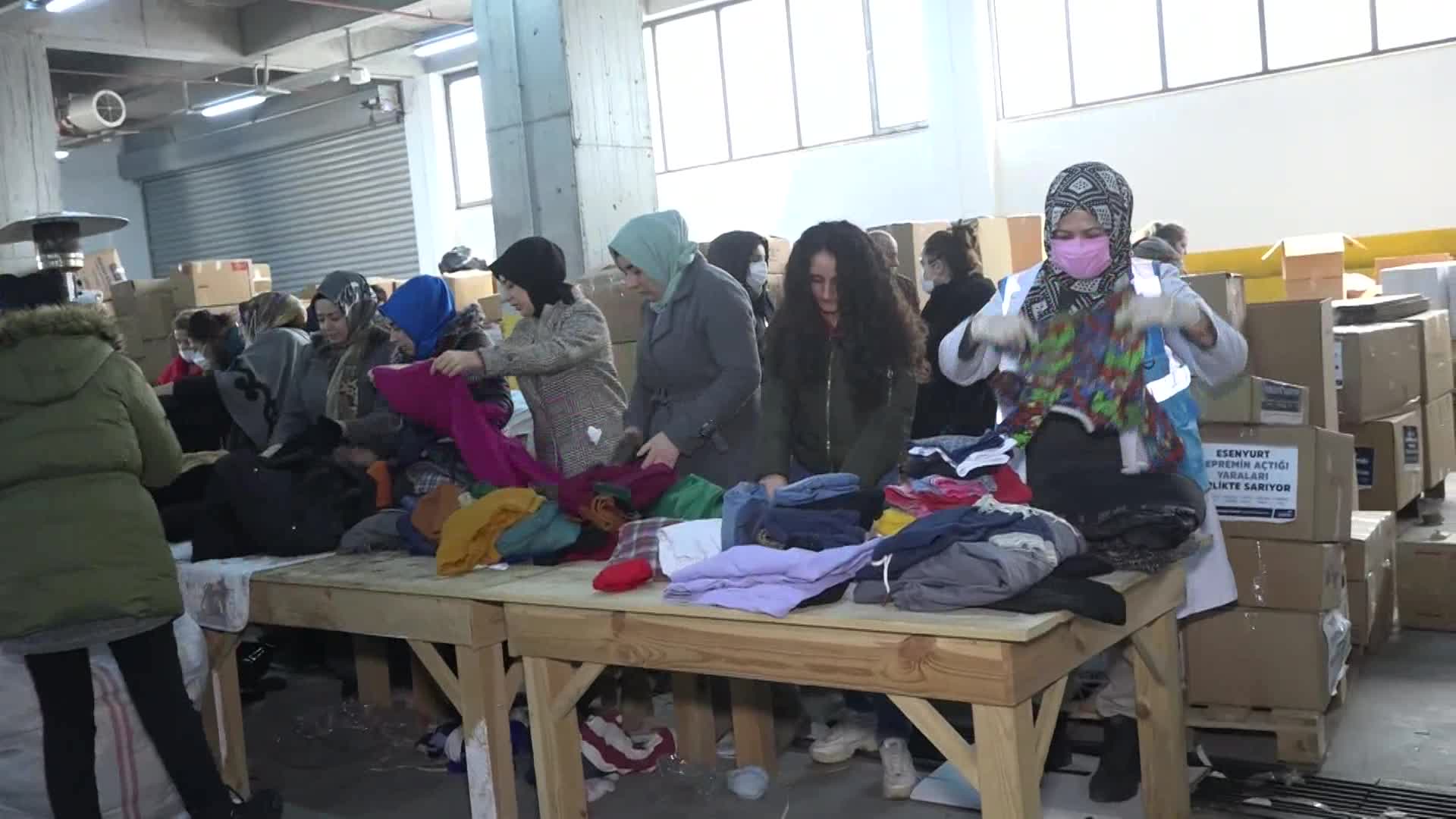 ONLARCA YARDIM TIR'I ESEYURT’TAN DEPREM BÖLGESİNE GÖNDERİLDİ