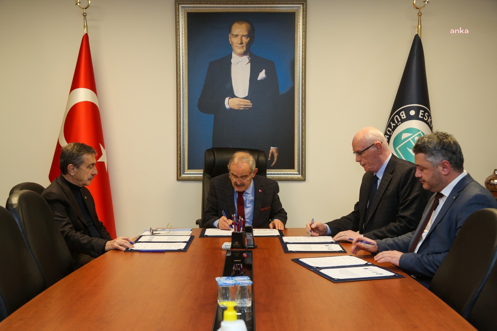 EBB’DEN AFET RİSKLERİNE KARŞI DEĞERLENDİRME ÇALIŞMASI İÇİN PROTOKOL: İLK ETAPTA 22 BİN YAPI İNCELENECEK