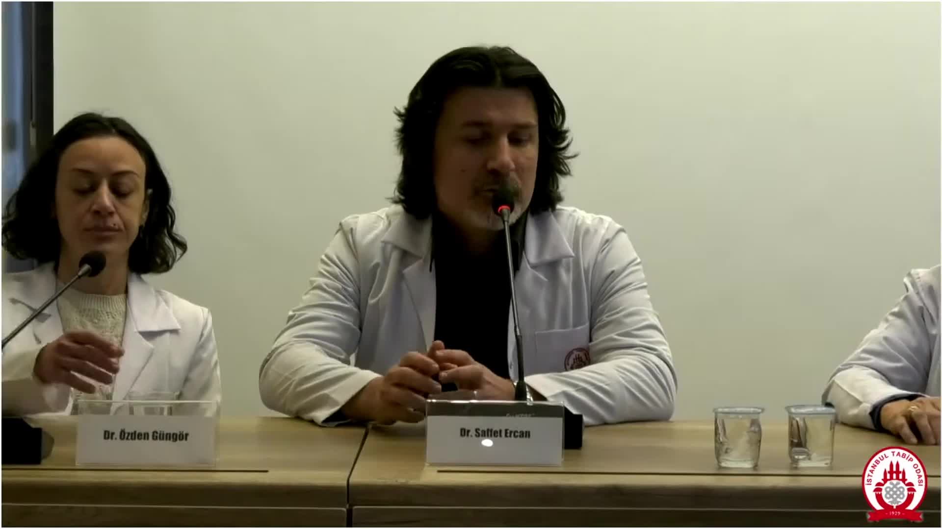 HATAY’DAN DÖNEN DR. KIRIMLI, ŞEHİR HASTANESİ’NİN MERKEZE UZAK OLMASINI ELEŞTİRDİ: “ORASI DA ÖLÜM SAYISINI NE YAZIK Kİ ARTIRDI"