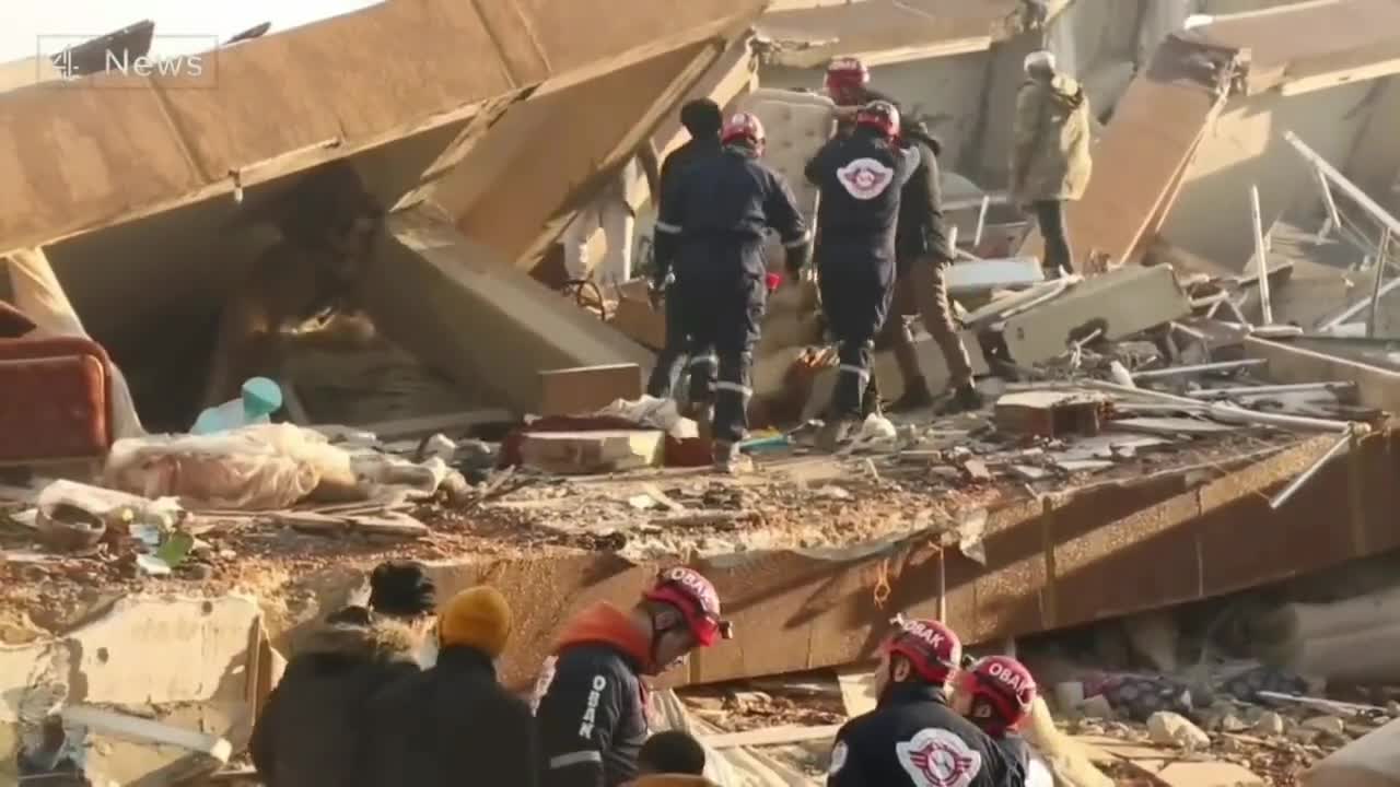 ESKİŞEHİR ODUNPAZARI BELEDİYESİ EKİPLERİ, BUGÜNE DEK 17 KİŞİYİ ENKAZDAN SAĞ OLARAK ÇIKARDI