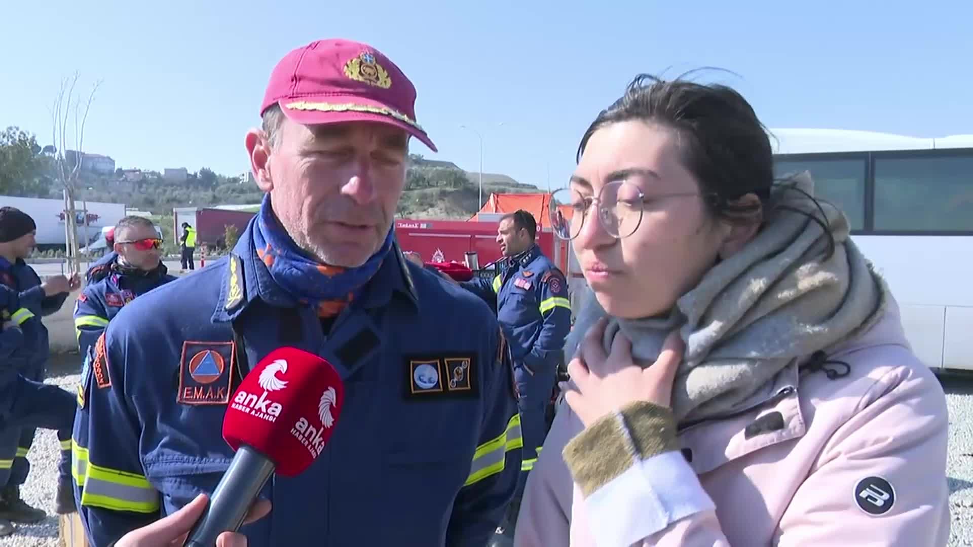YURTDIŞINDAN GELEN EKİPLER ARAMA KURTARMA ÇALIŞMALARINA KATILDI… YUNANİSTAN ÖZEL AFET MÜDAHALE BİRİMİ: “TÜM EKİBİM HEMEN BURAYA GELMEK İSTEDİ"