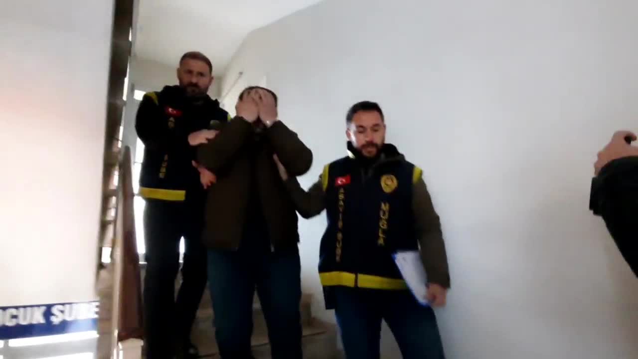 DEPREM SONRASINDA HASTA BAKICILIK YAPTIĞI EVDE HIRSIZLIK YAPTIĞINDAN ŞÜPHELENİLEN ŞAHIS MUĞLA’DA YAKALANDI