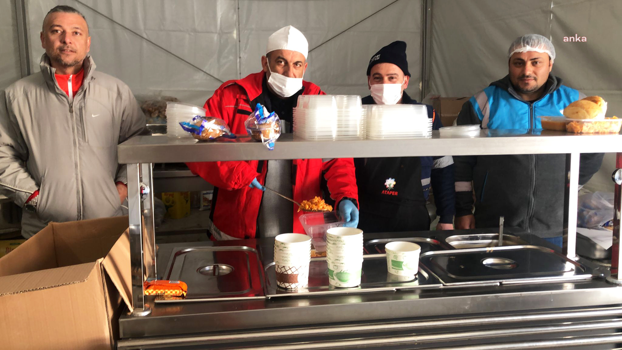 ATAŞEHİR BELEDİYESİ, AFET BÖLGESİ HATAY’DA AŞEVİ KURDU