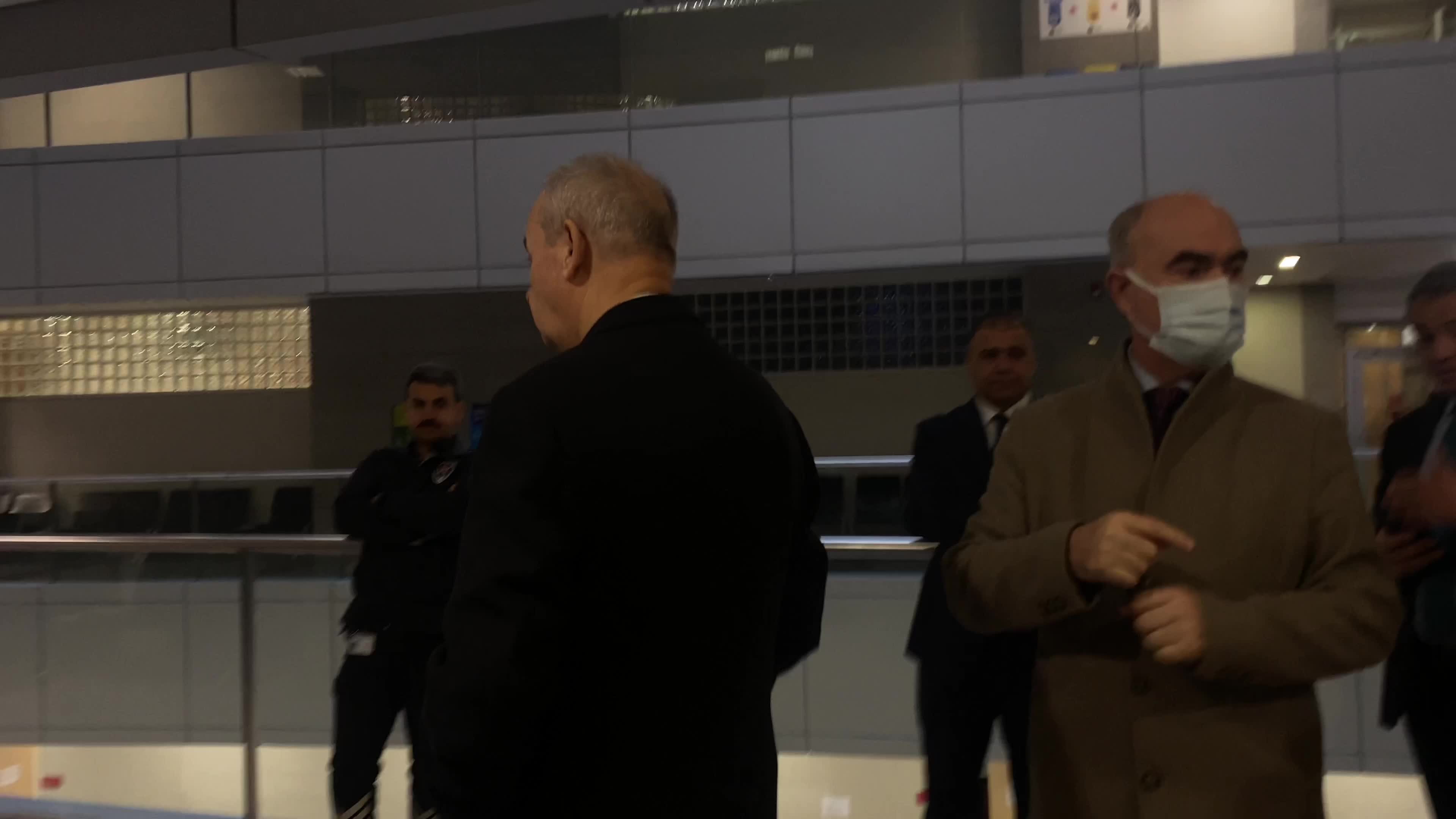 İLKER BAŞBUĞ,  "HALKI KİN VE DÜŞMANLIĞA TAHRİK" SUÇUNDAN YARGILANDIĞI DAVADA BERAAT ETTİ