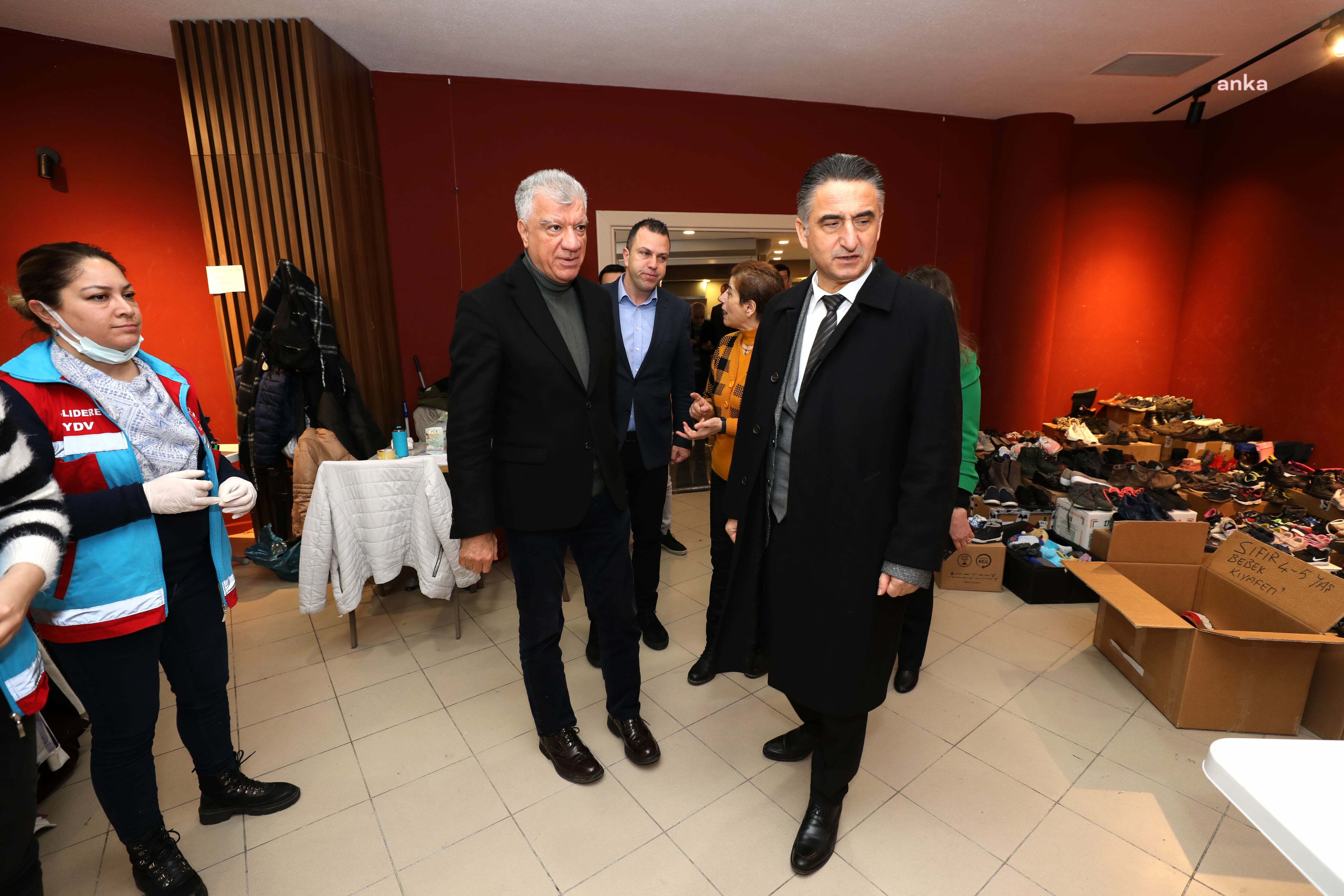 NARLIDERE'DEN DEPREMZEDE VATANDAŞLAR İÇİN DAYANIŞMA ÇAĞRISI