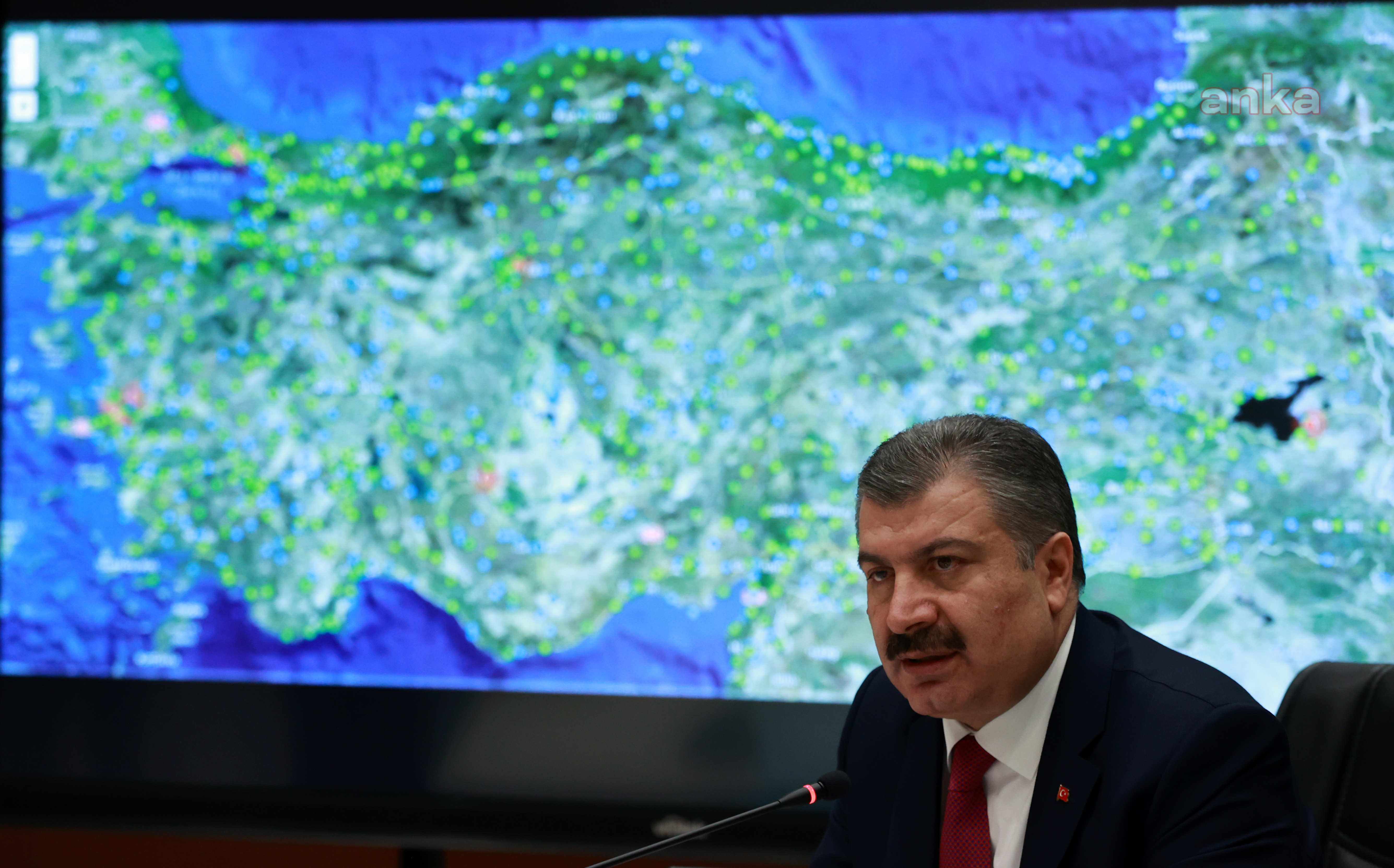 BAKAN KOCA: 9 LİRA 80 KURUŞUN ÜZERİNDE KİTE PARA ÖDEMEDİK