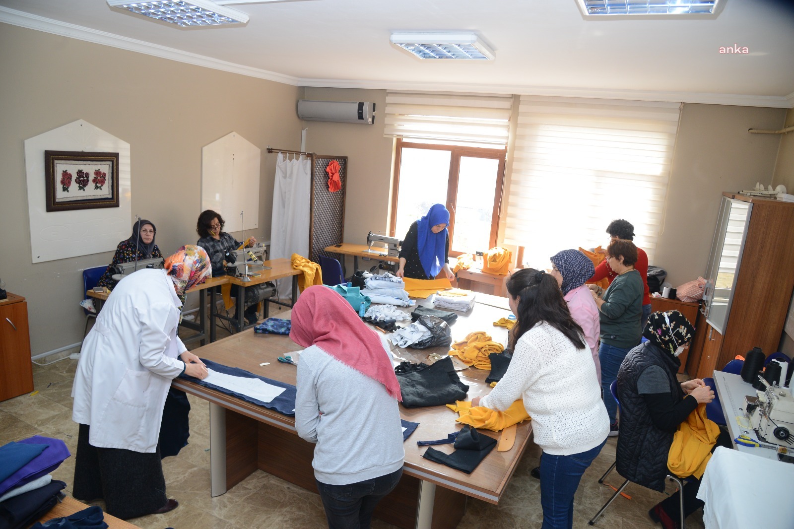 KIRŞEHİR BELEDİYESİ AİLE YAŞAM MERKEZİ'NDEN DEPREMZEDE ÇOCUKLAR İÇİN PİJAMA