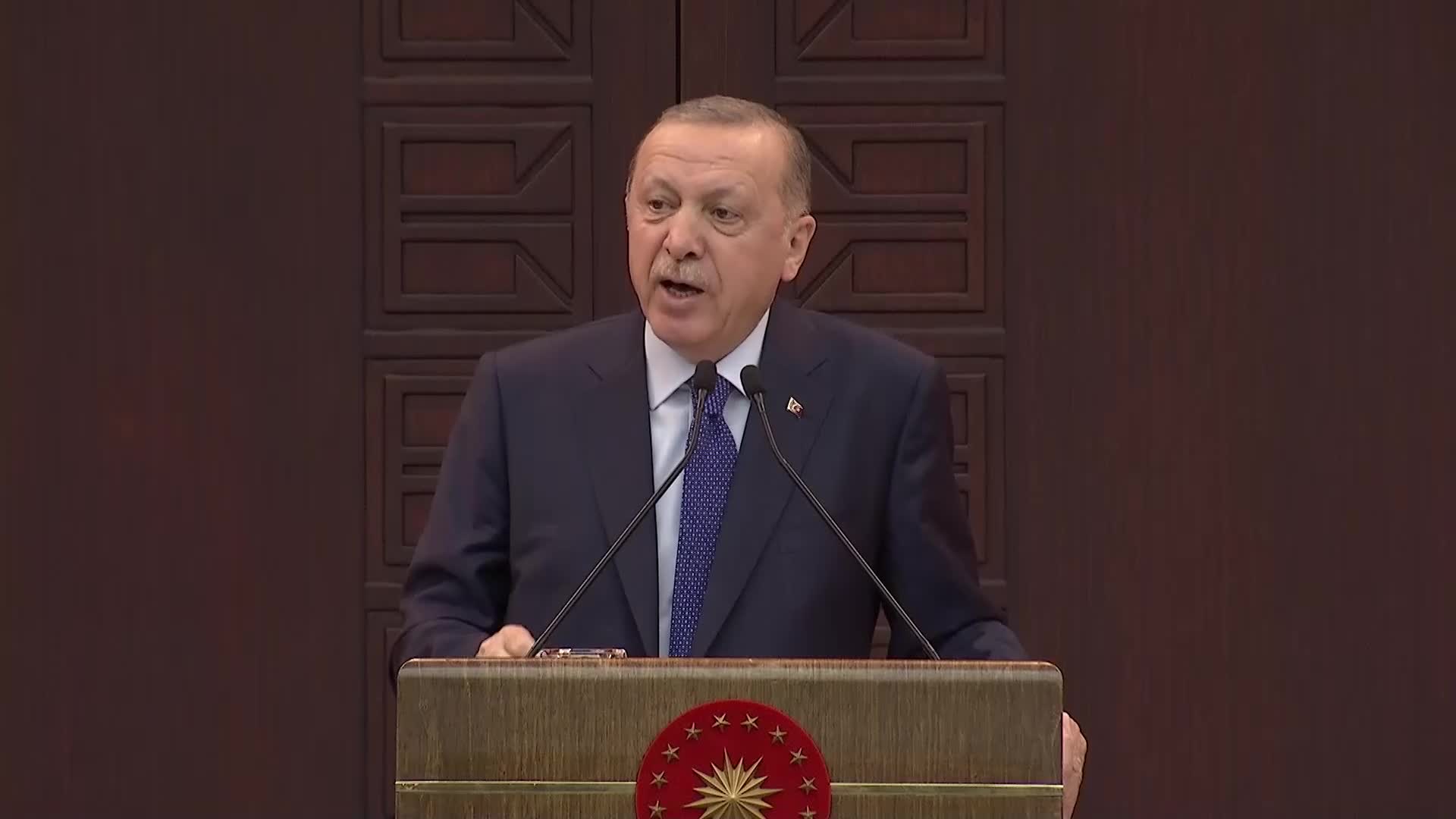 ERDOĞAN: MECBURİYETİ OLMAYAN HİÇBİR VATANDAŞIMIZ TEHDİT ORTADAN KALKANA KADAR EVİNDEN ÇIKMAMALI