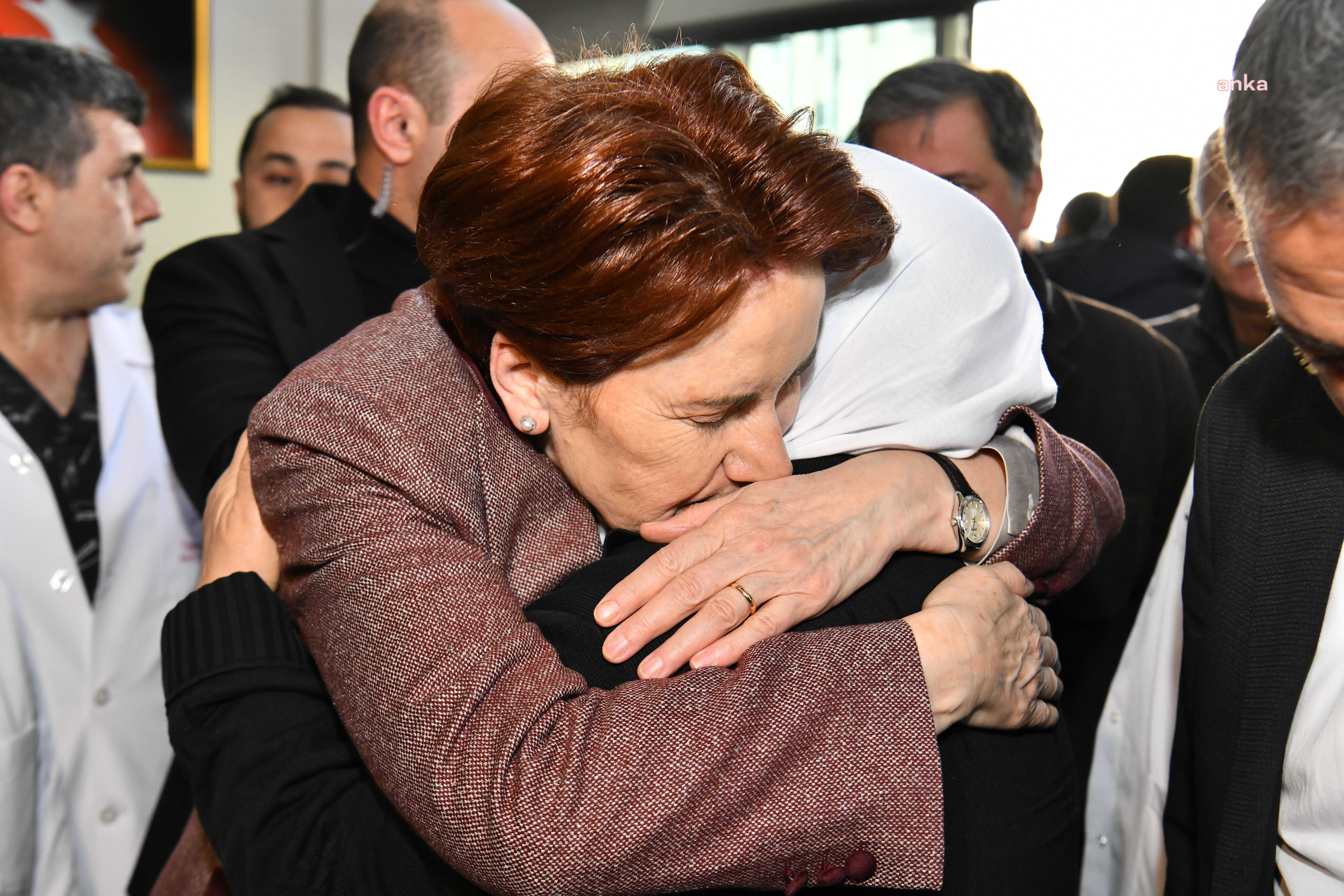 AKŞENER’DEN RTÜK’E UYARI: HABER SUÇ DEĞİLDİR… ÖZGÜR MEDYA HERKESE LAZIM