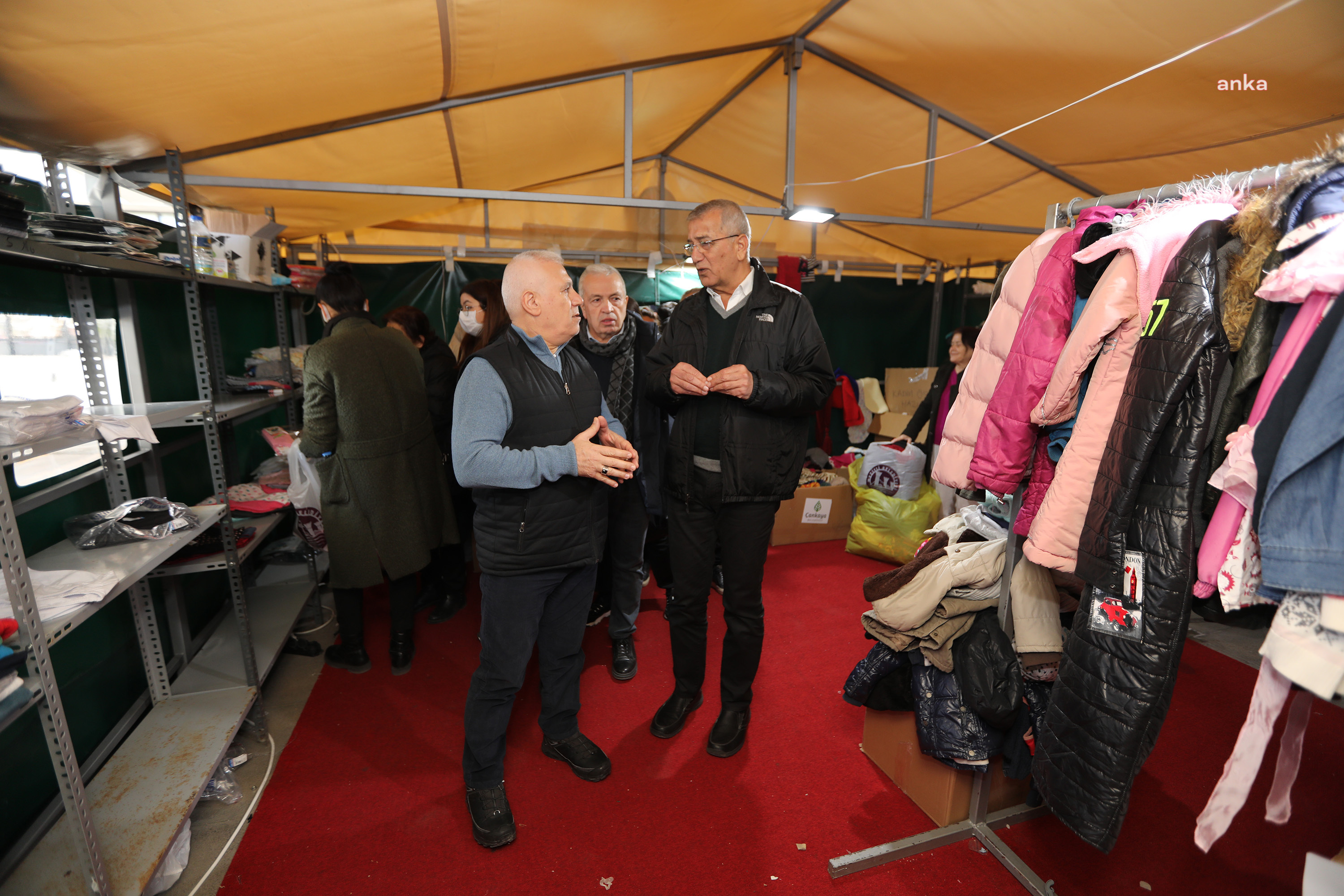 BURSA HEYETİ, MEZİTLİ BELEDİYESİ’NİN DEPREMZEDELERE YÖNELİK ÇALIŞMALARINI İNCELEDİ