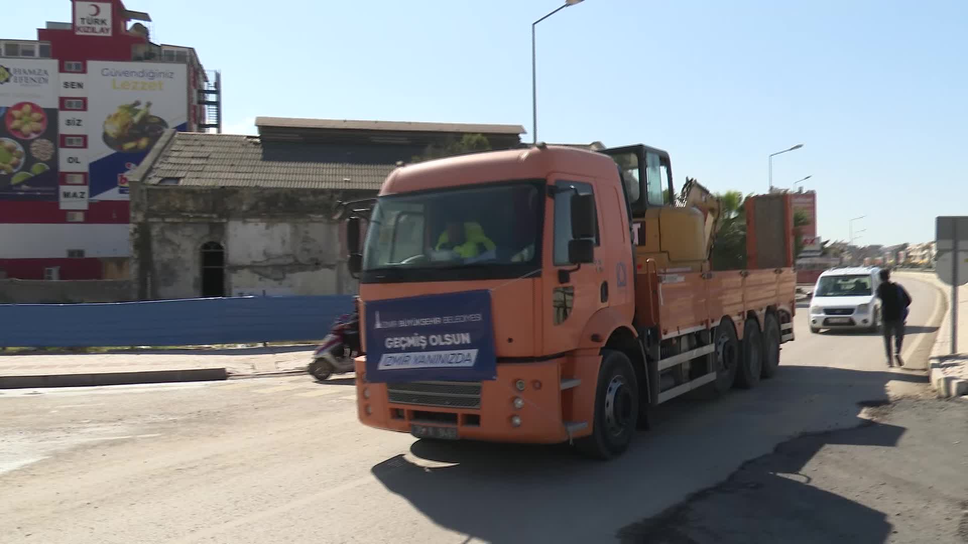 İZSU EKİPLERİ HATAY’IN ALTYAPISI İÇİN SEFERBER OLDU