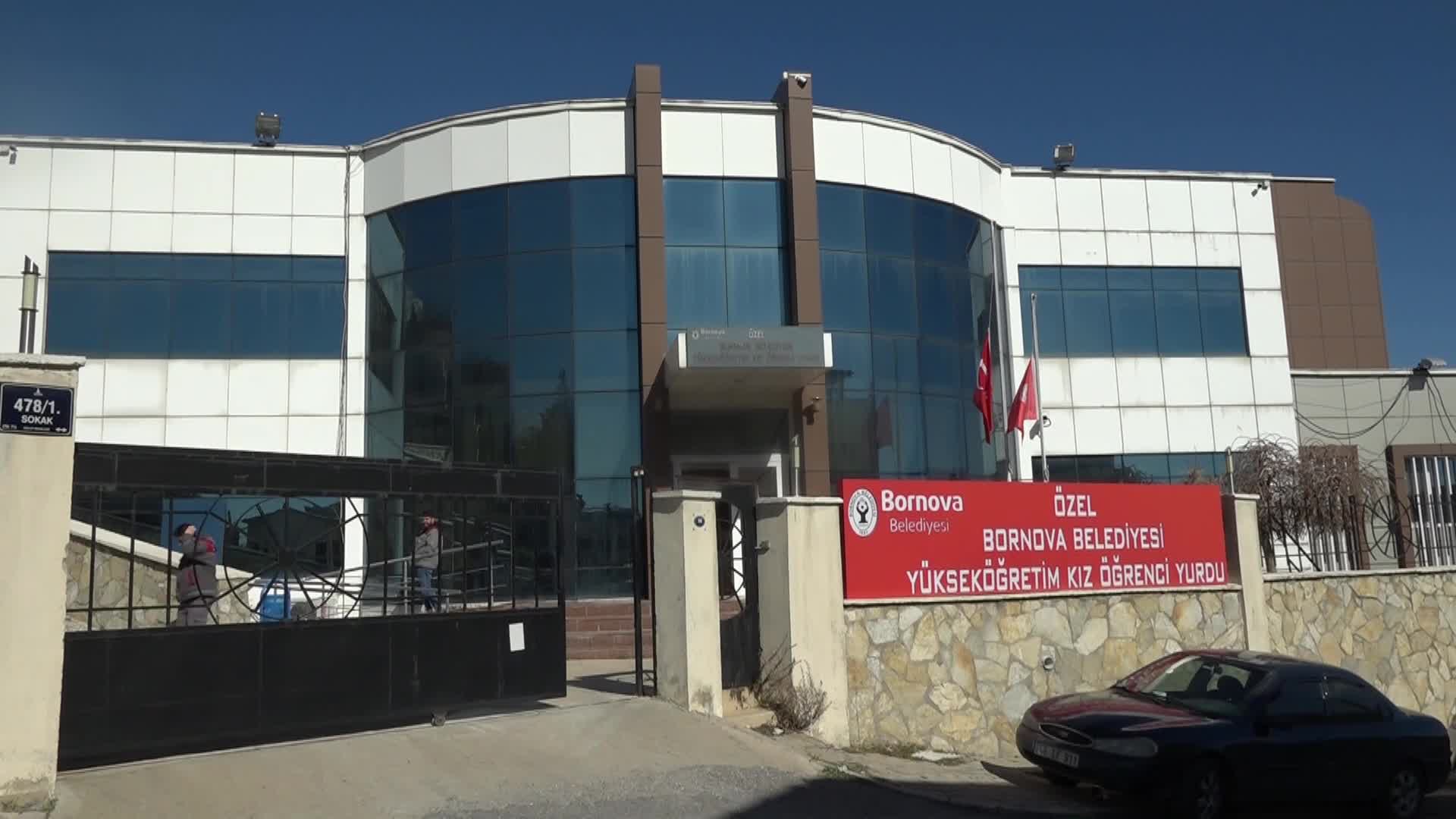 BORNOVA’DA DEPREMZEDE MİNİKLER İÇİN OYUN ALANI