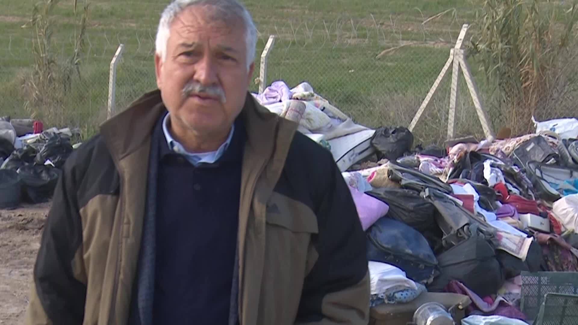 ADANA’DA ÇÖKEN BİNALARIN MOLOZLARI EŞYALARIYLA BİRLİKTE KORUNUYOR