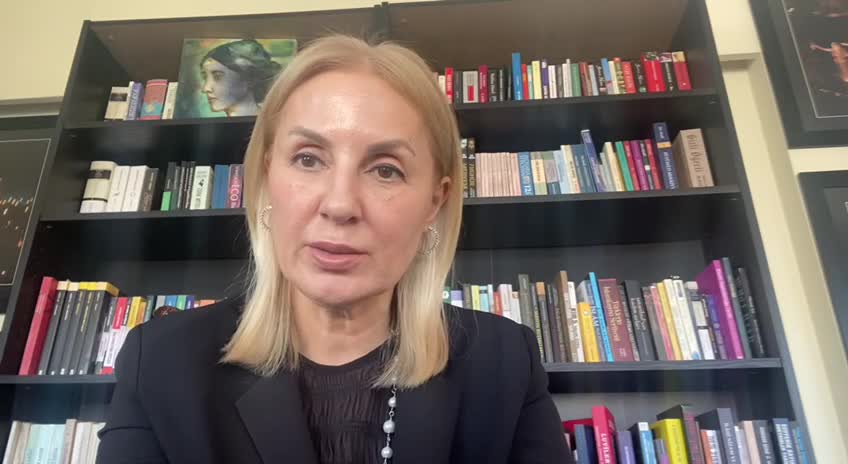 ARKEOLOG VE ARAŞTIRMACI YAZAR İPEK KOBANER: “DEPREMDE YIKILAN TARİHİ ESERLERİN PARÇALARI RESTORASYONLARINDA KULLANILMALI”