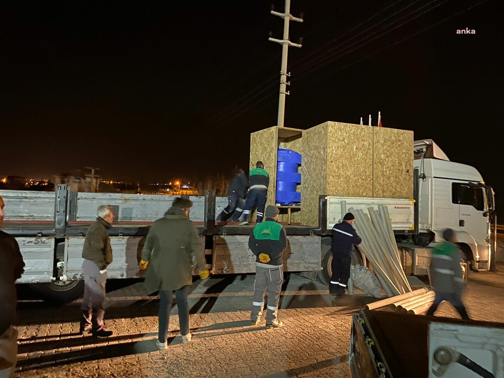 KIRŞEHİR BELEDİYESİ’NDEN AFET BÖLGESİ HATAY VE DİYARBAKIR’A DESTEK