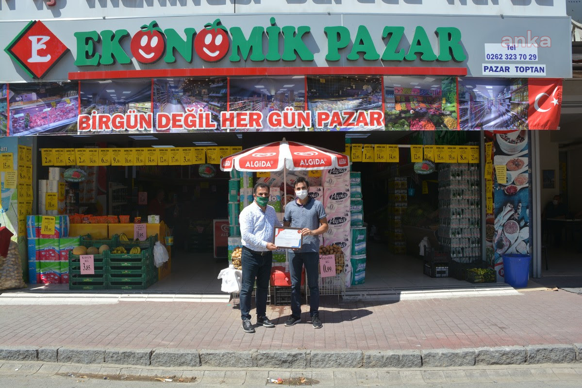 İZMİT BELEDİYE BAŞKANI HÜRRİYET'TEN MARKETLERE, DAYANIŞMA KAMPANYASI TEŞEKKÜRÜ