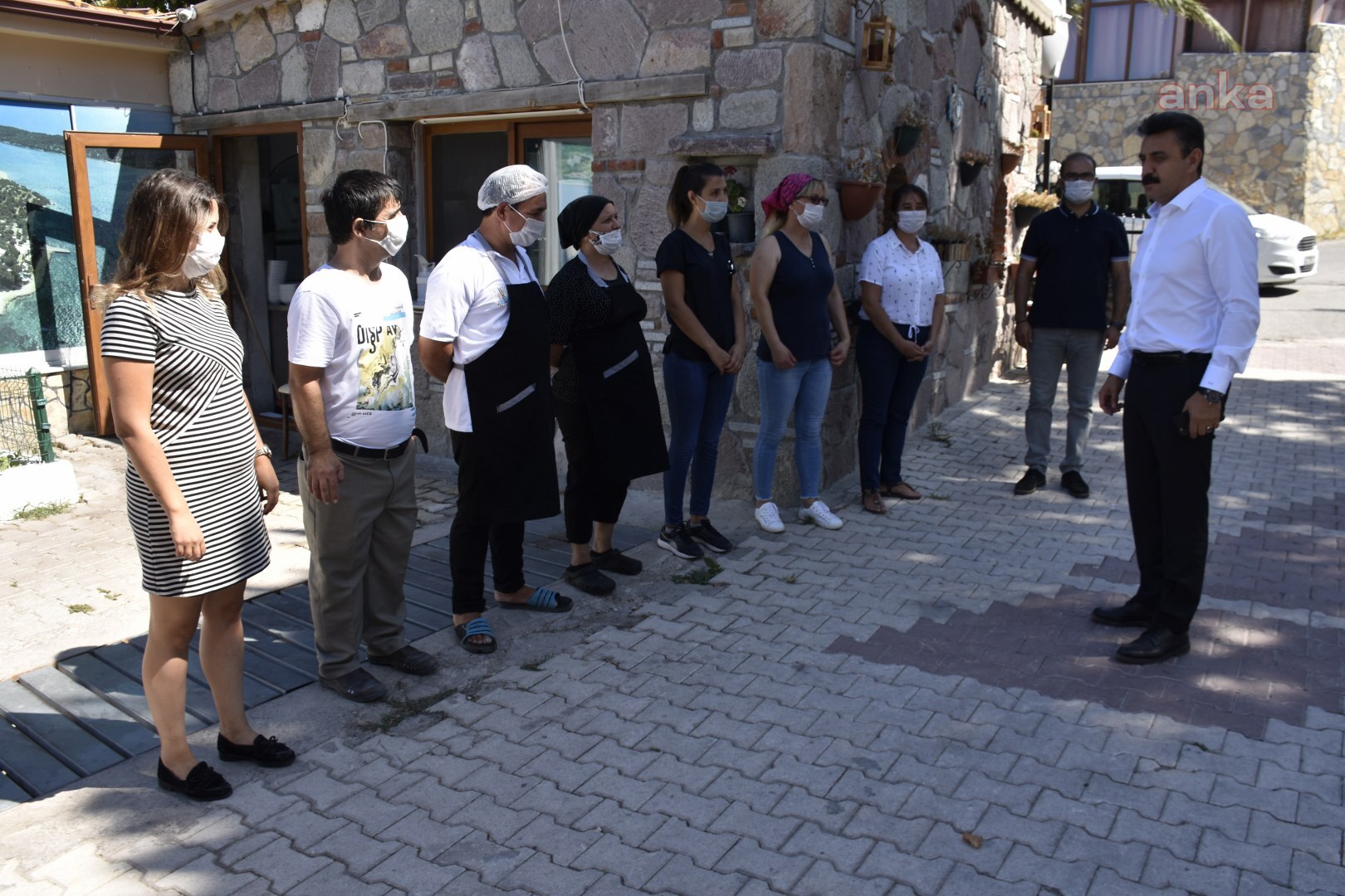 DİKİLİ BELEDİYE BAŞKANI KIRGÖZ, PERSONELLE BAYRAMLAŞTI